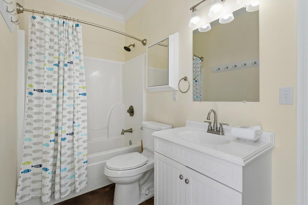 CRYSTAL BEACH - Residential