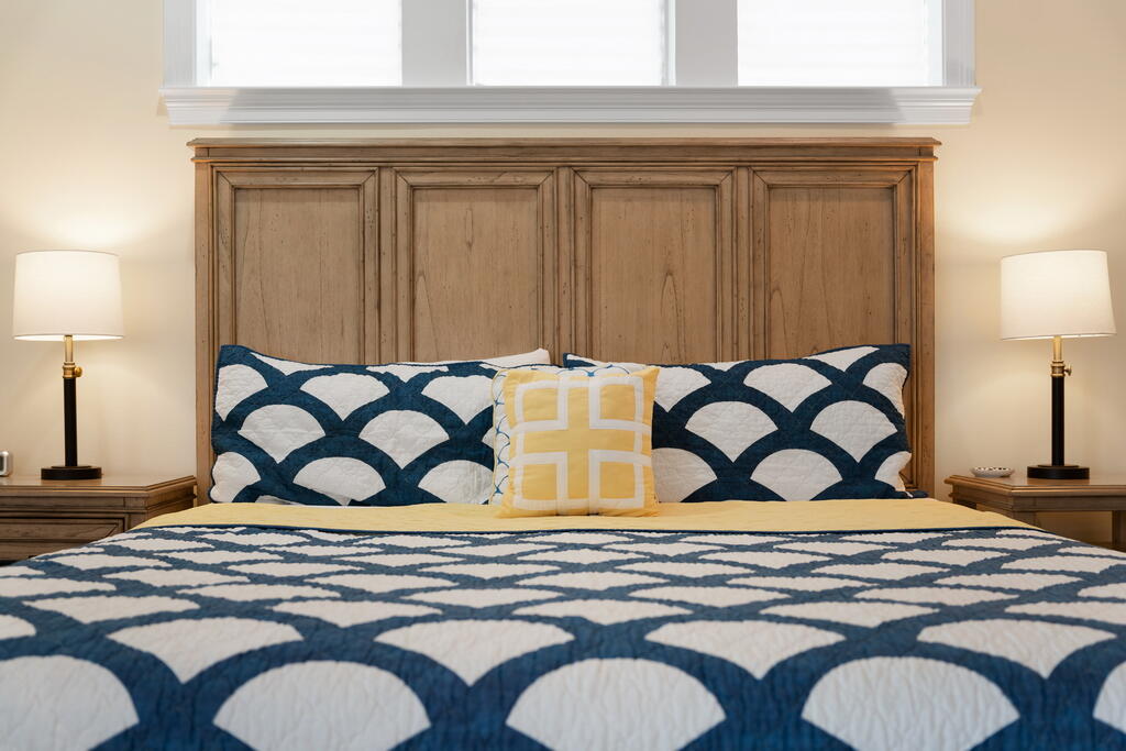 CRYSTAL BEACH - Residential