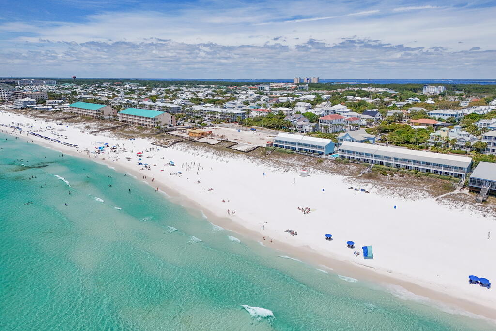 CRYSTAL BEACH - Residential