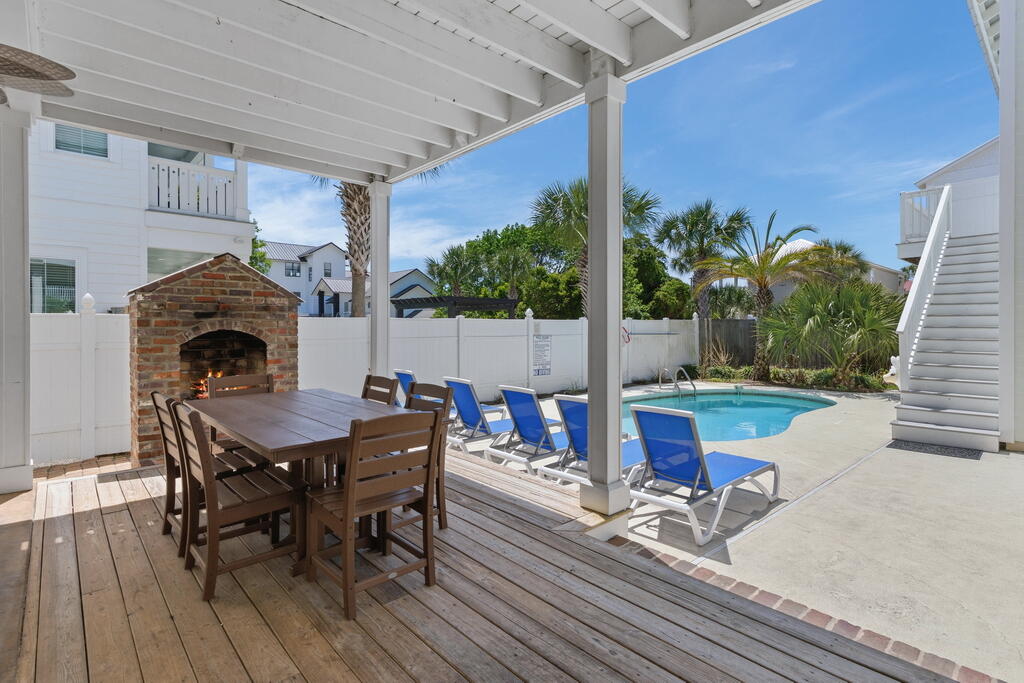 CRYSTAL BEACH - Residential