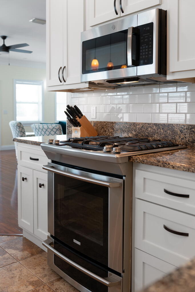 CRYSTAL BEACH - Residential