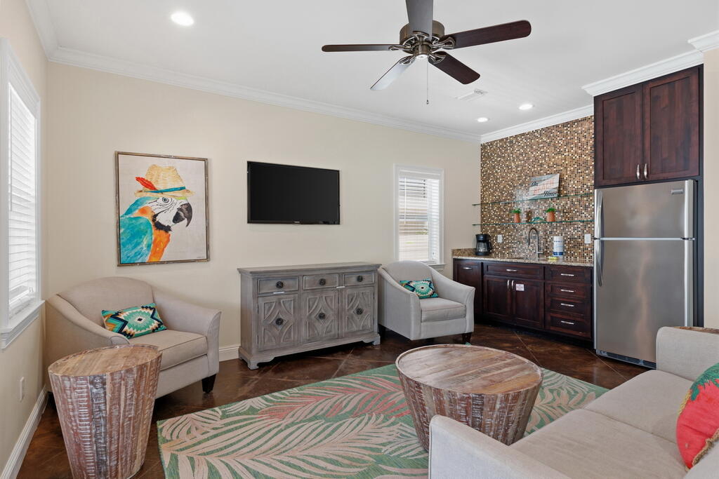 CRYSTAL BEACH - Residential