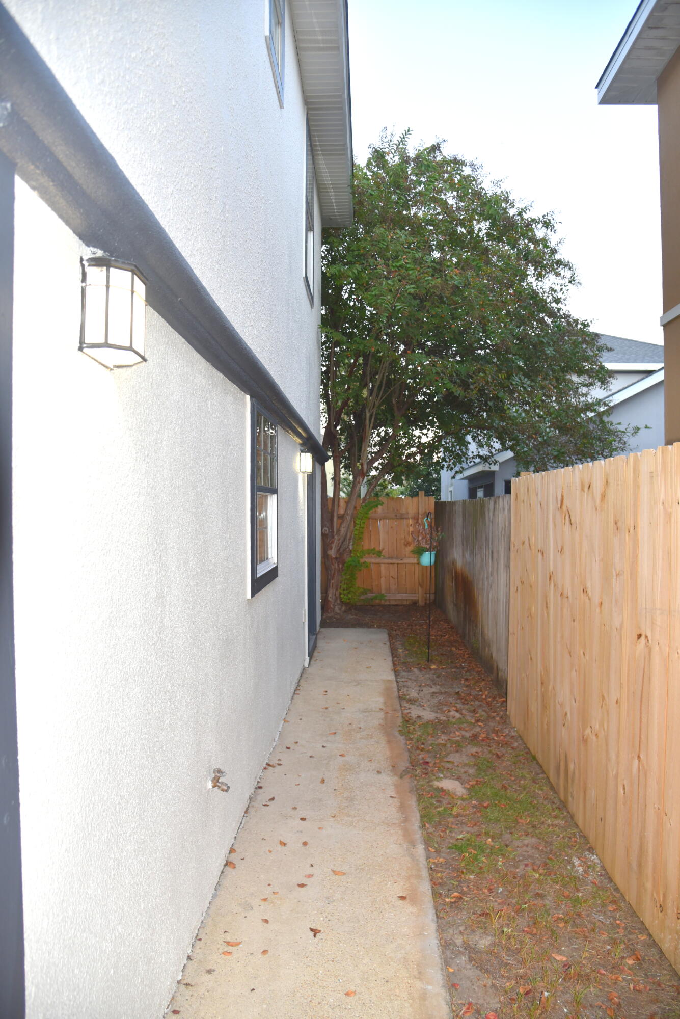 LEGION PARK LANDING - Residential