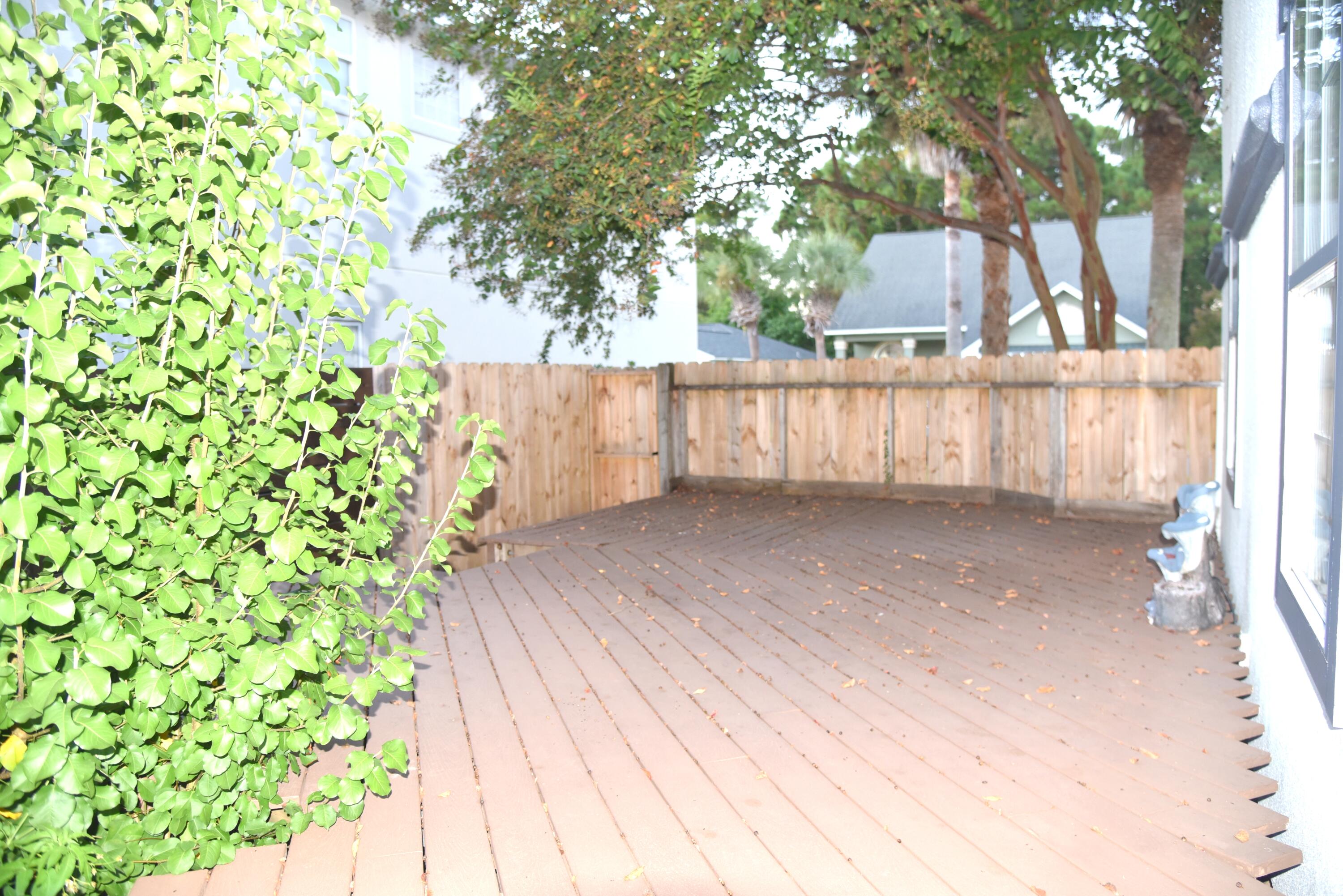 LEGION PARK LANDING - Residential