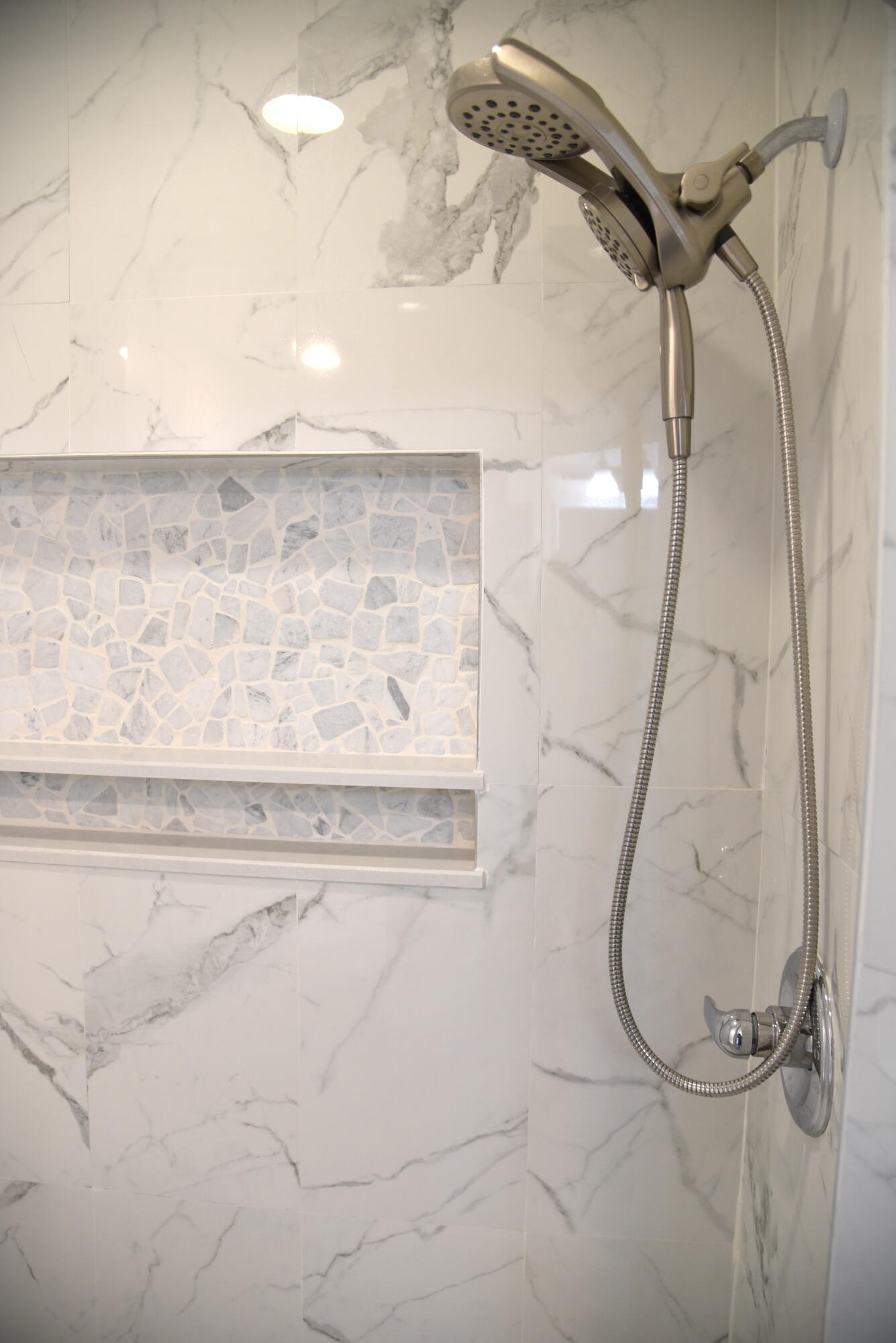 LEGION PARK LANDING - Residential