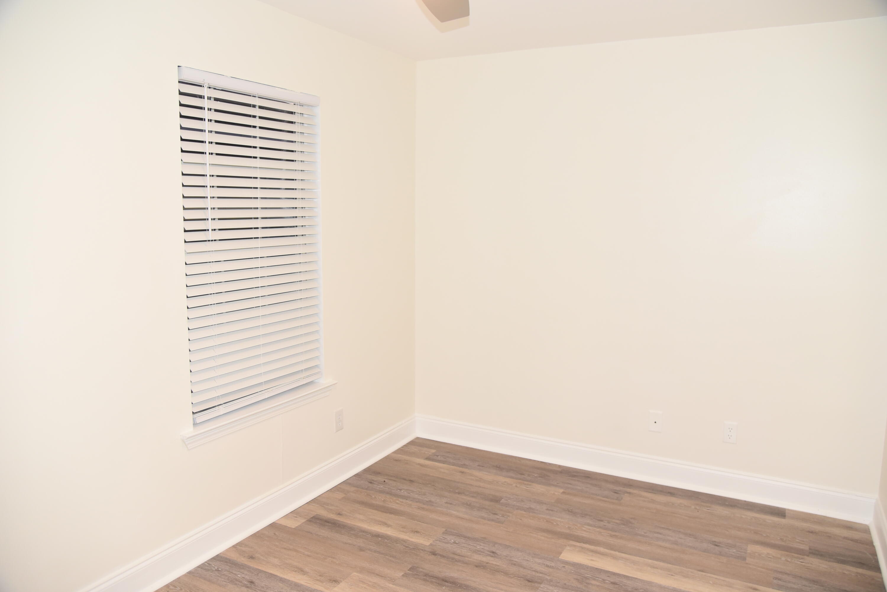 LEGION PARK LANDING - Residential