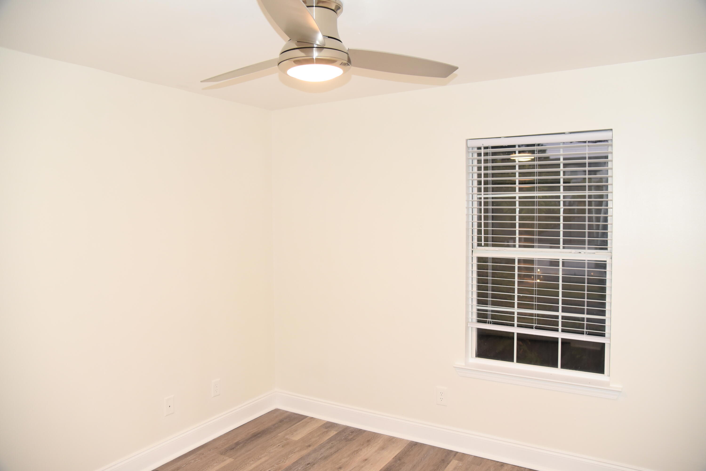 LEGION PARK LANDING - Residential