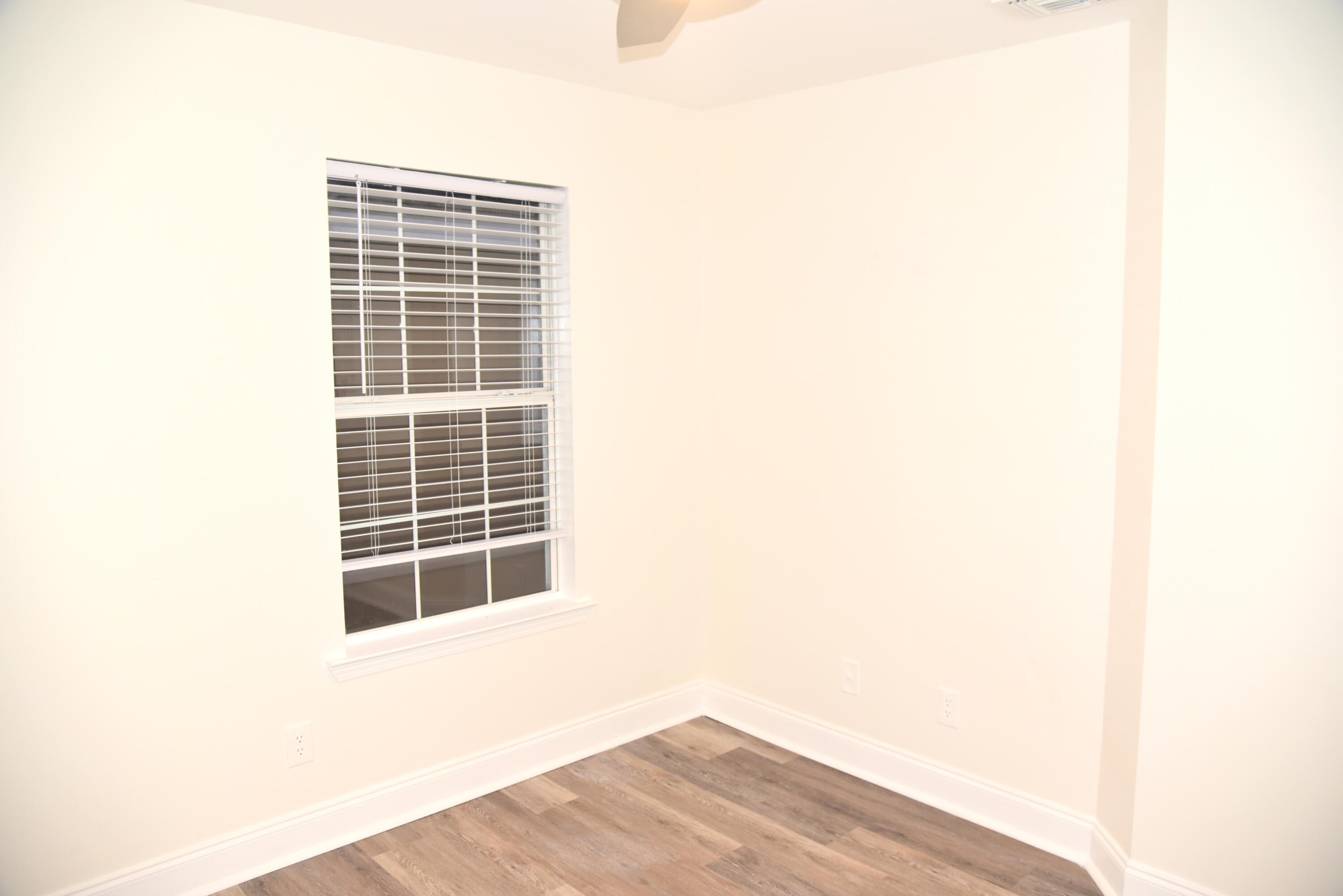 LEGION PARK LANDING - Residential