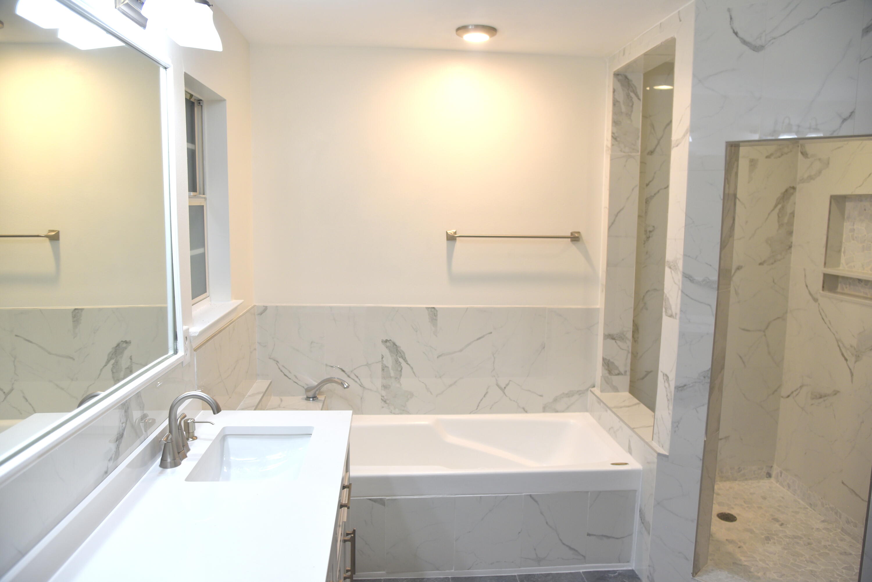 LEGION PARK LANDING - Residential