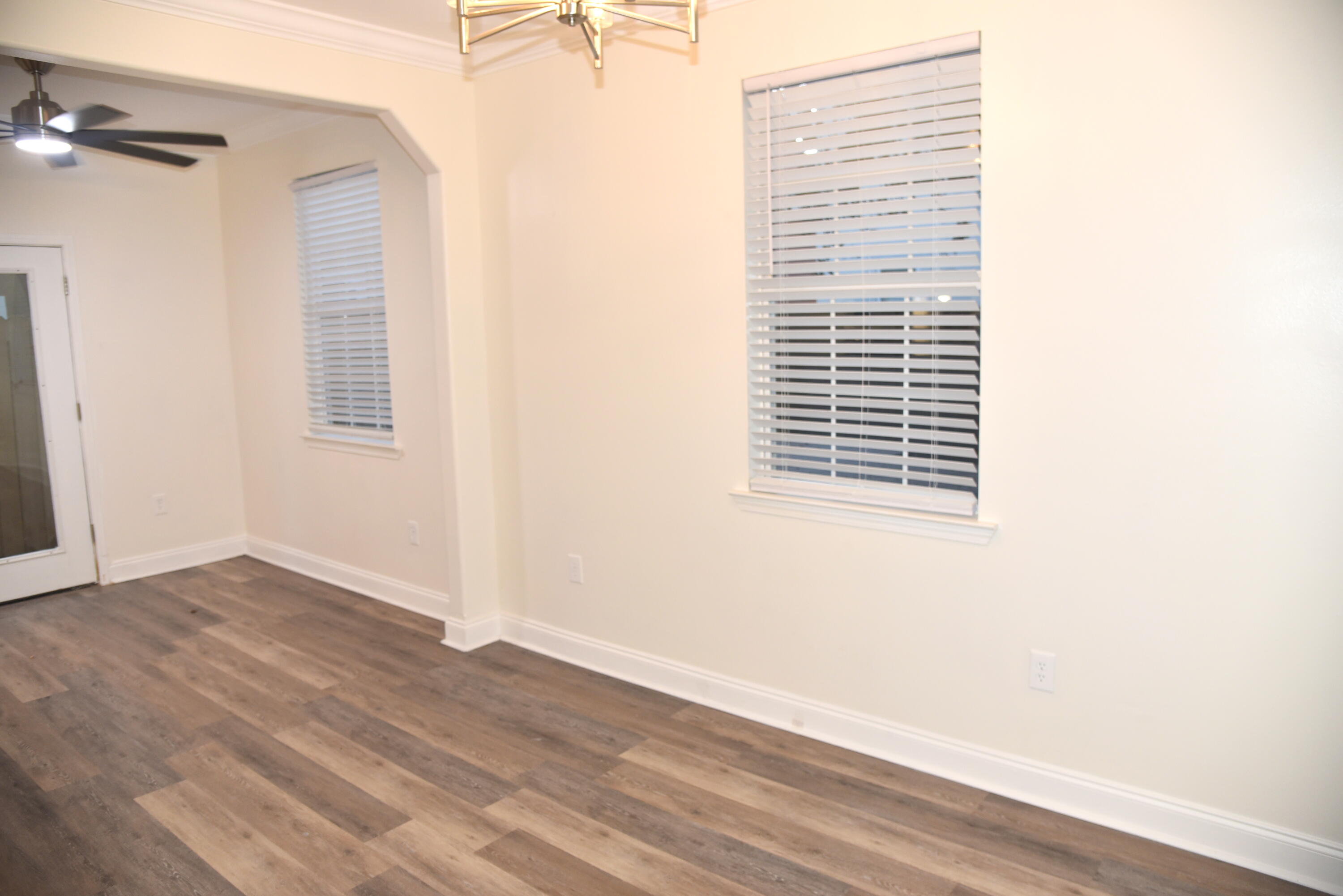 LEGION PARK LANDING - Residential