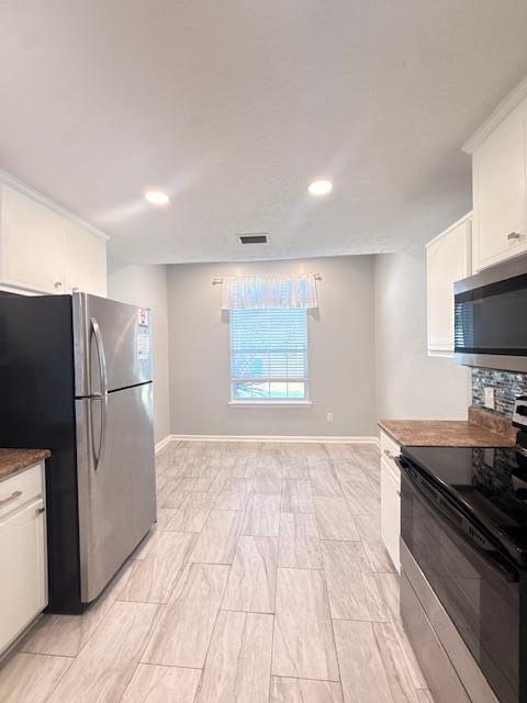 Melissa Elaine - Residential Lease