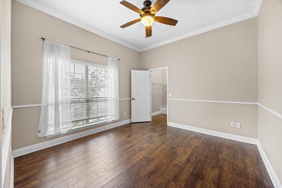 HARVELLS CROSSING - Residential