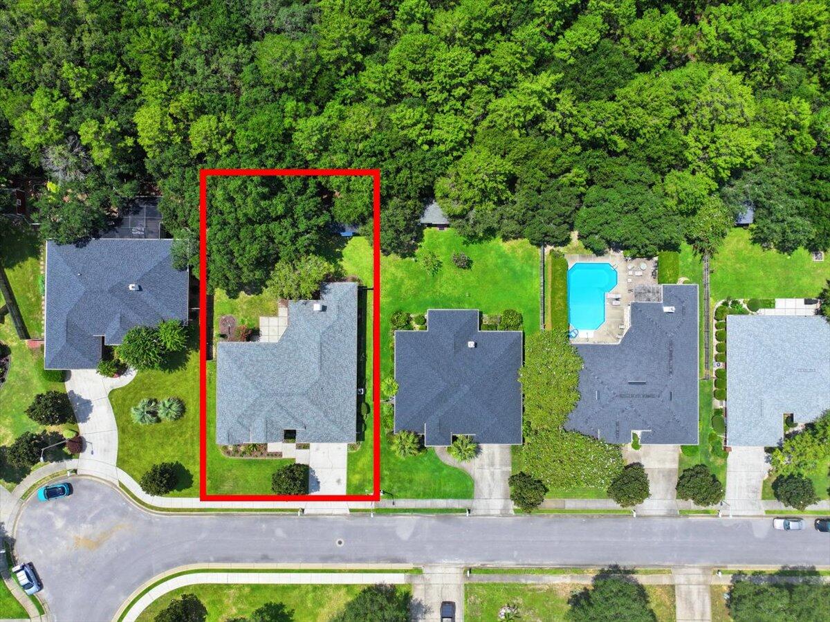 HARVELLS CROSSING - Residential