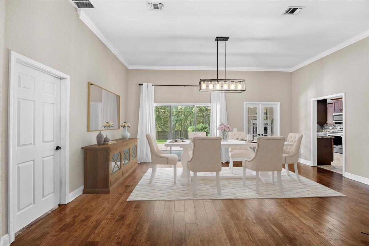 HARVELLS CROSSING - Residential