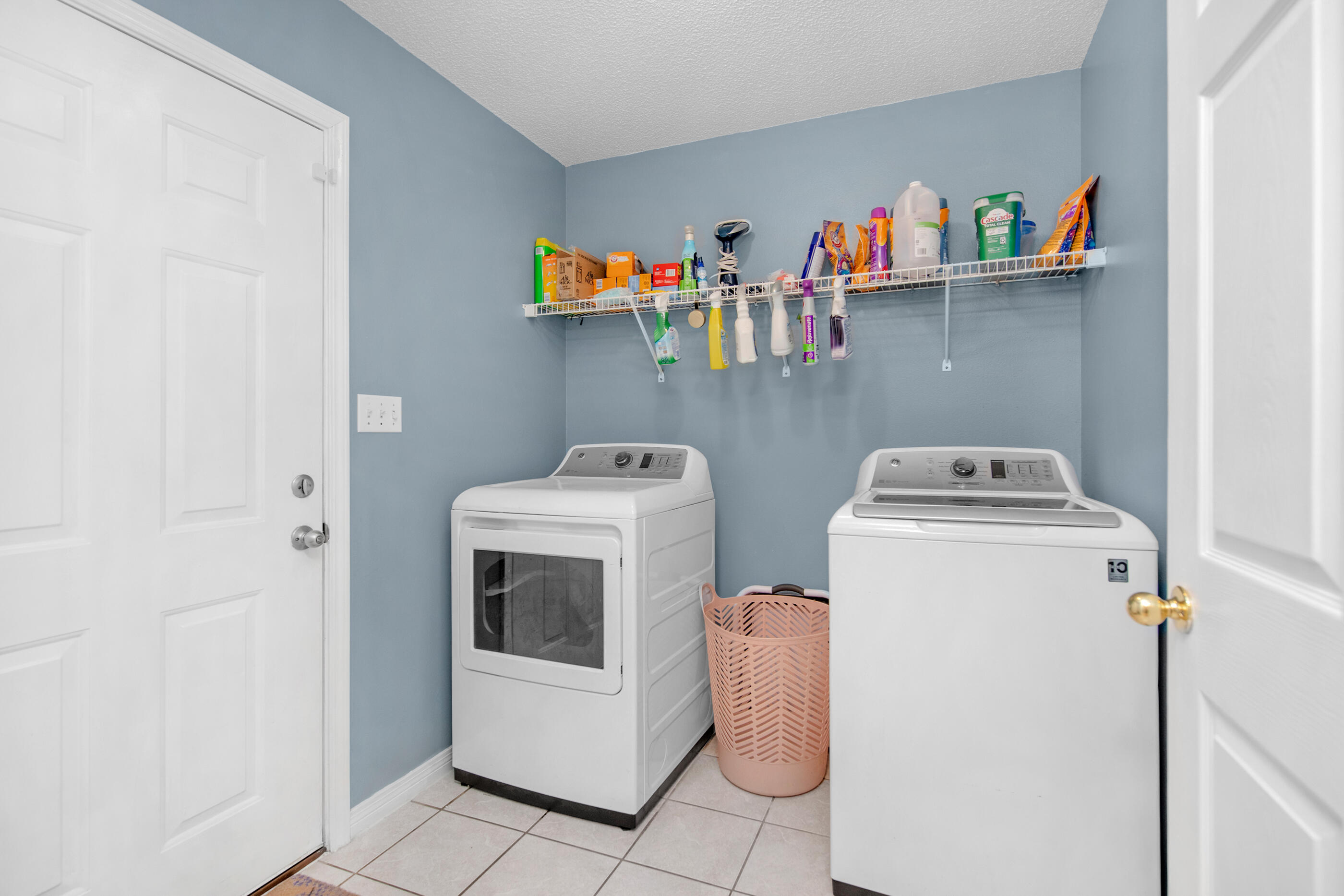 OLD BETHEL ESTATES PH I - Residential