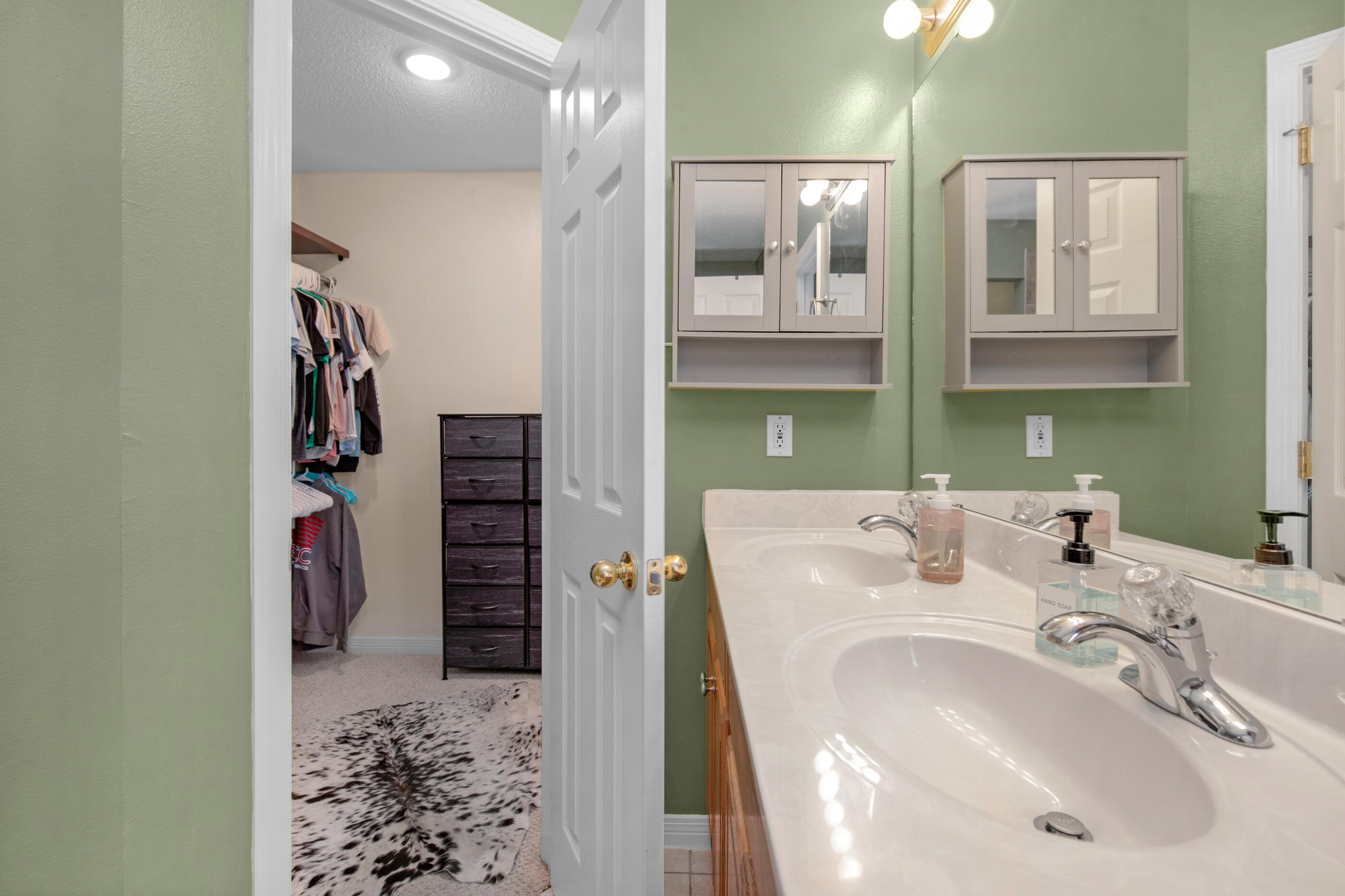 OLD BETHEL ESTATES PH I - Residential