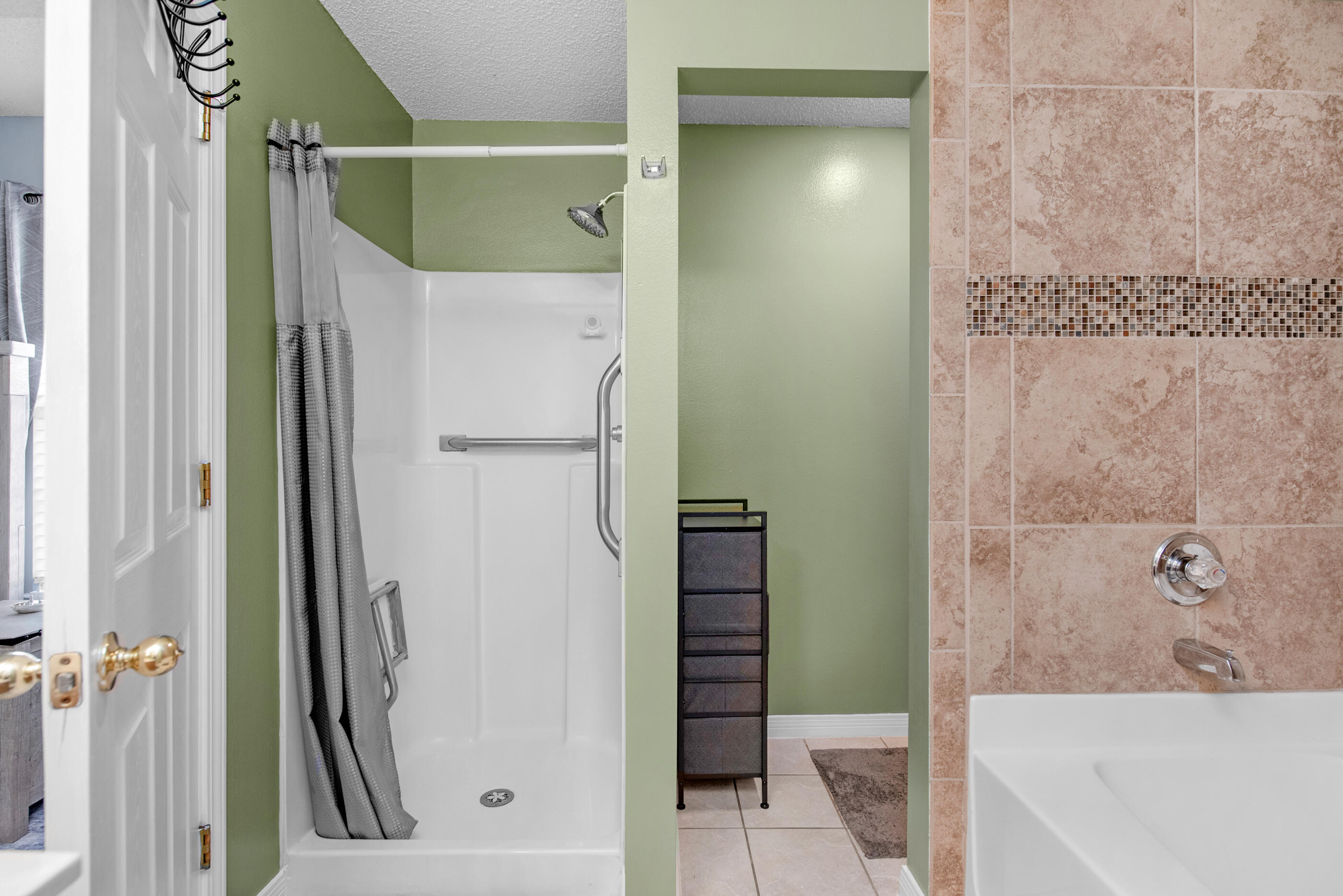 OLD BETHEL ESTATES PH I - Residential