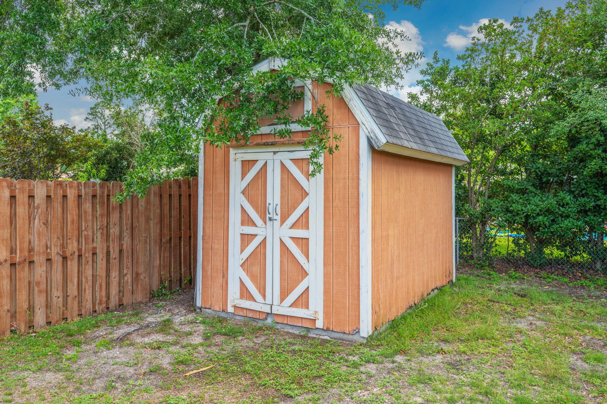 PALMETTO ESTATES UNREC - Residential Lease