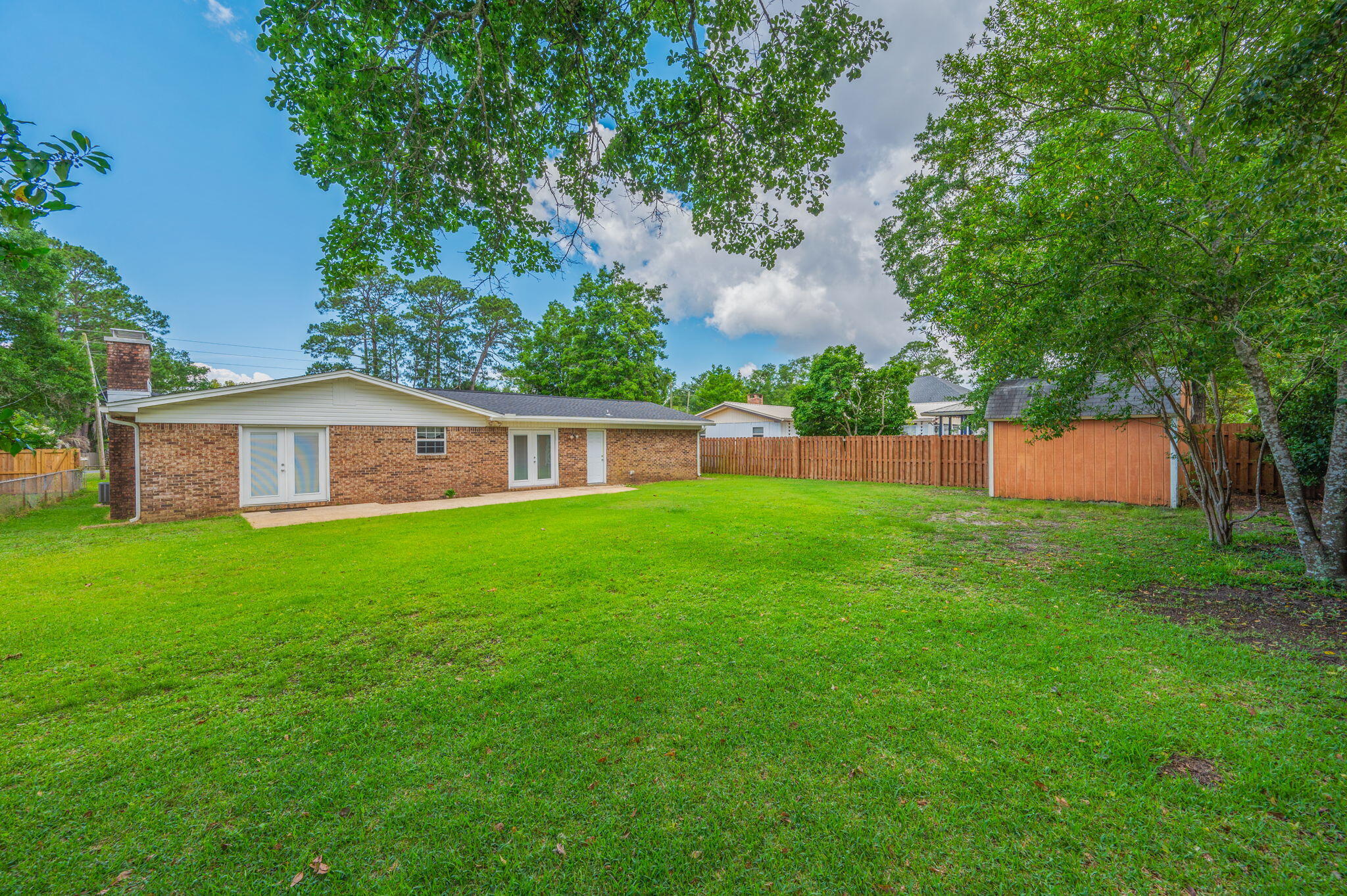 PALMETTO ESTATES UNREC - Residential Lease