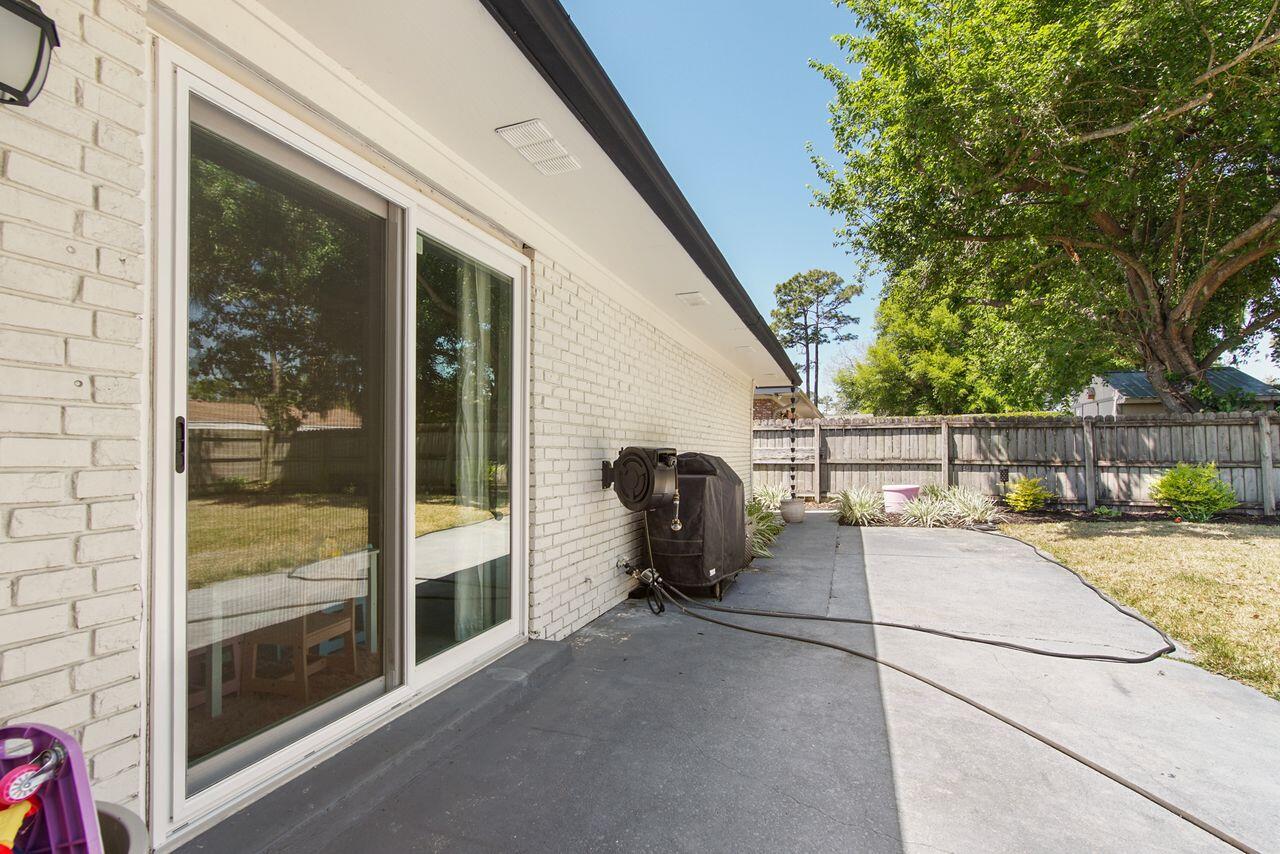 PALM,PINEWD,PARADISE (222211.00) - Residential