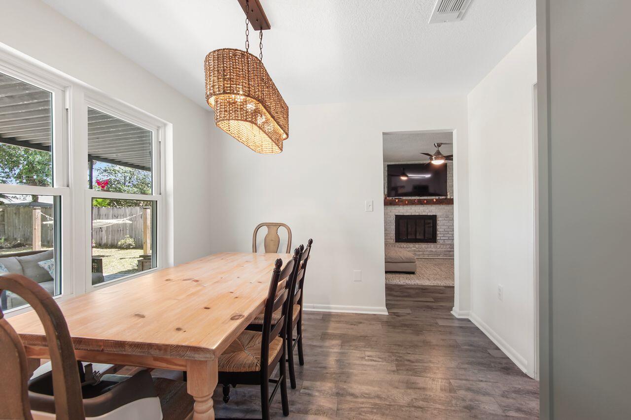 PALM,PINEWD,PARADISE (222211.00) - Residential