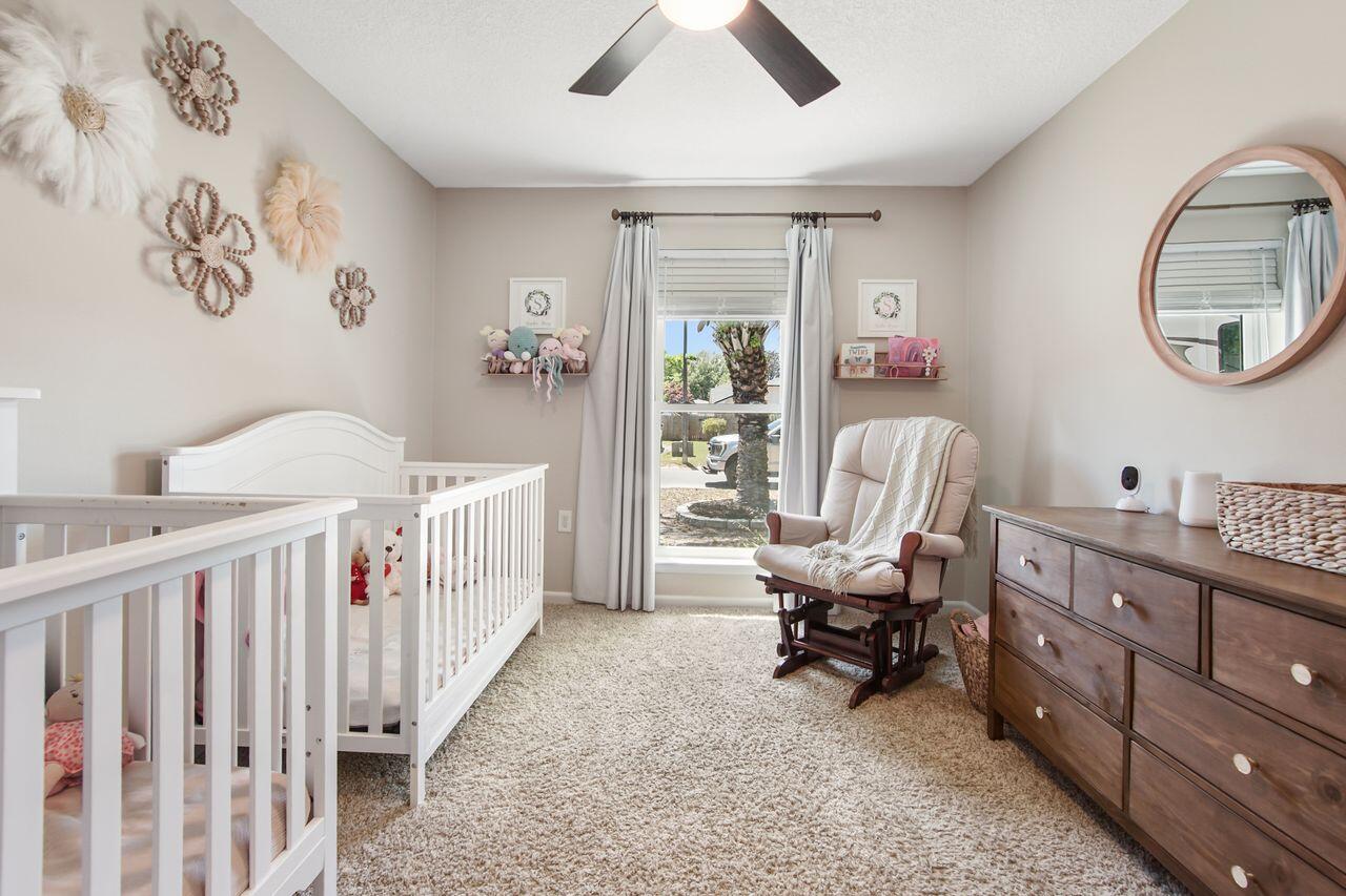 PALM,PINEWD,PARADISE (222211.00) - Residential