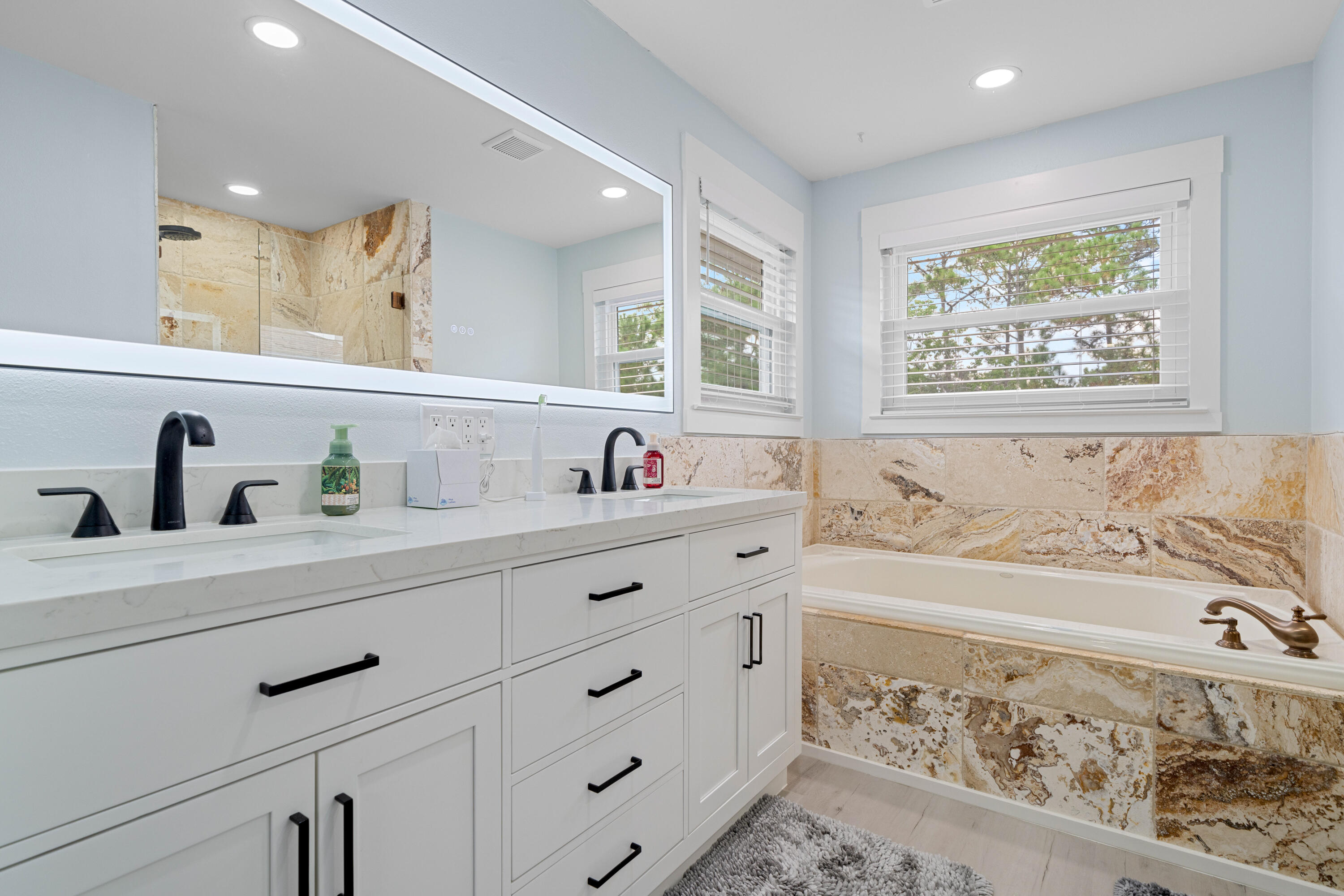 EMERALD POINTE PLAT 4 - Residential