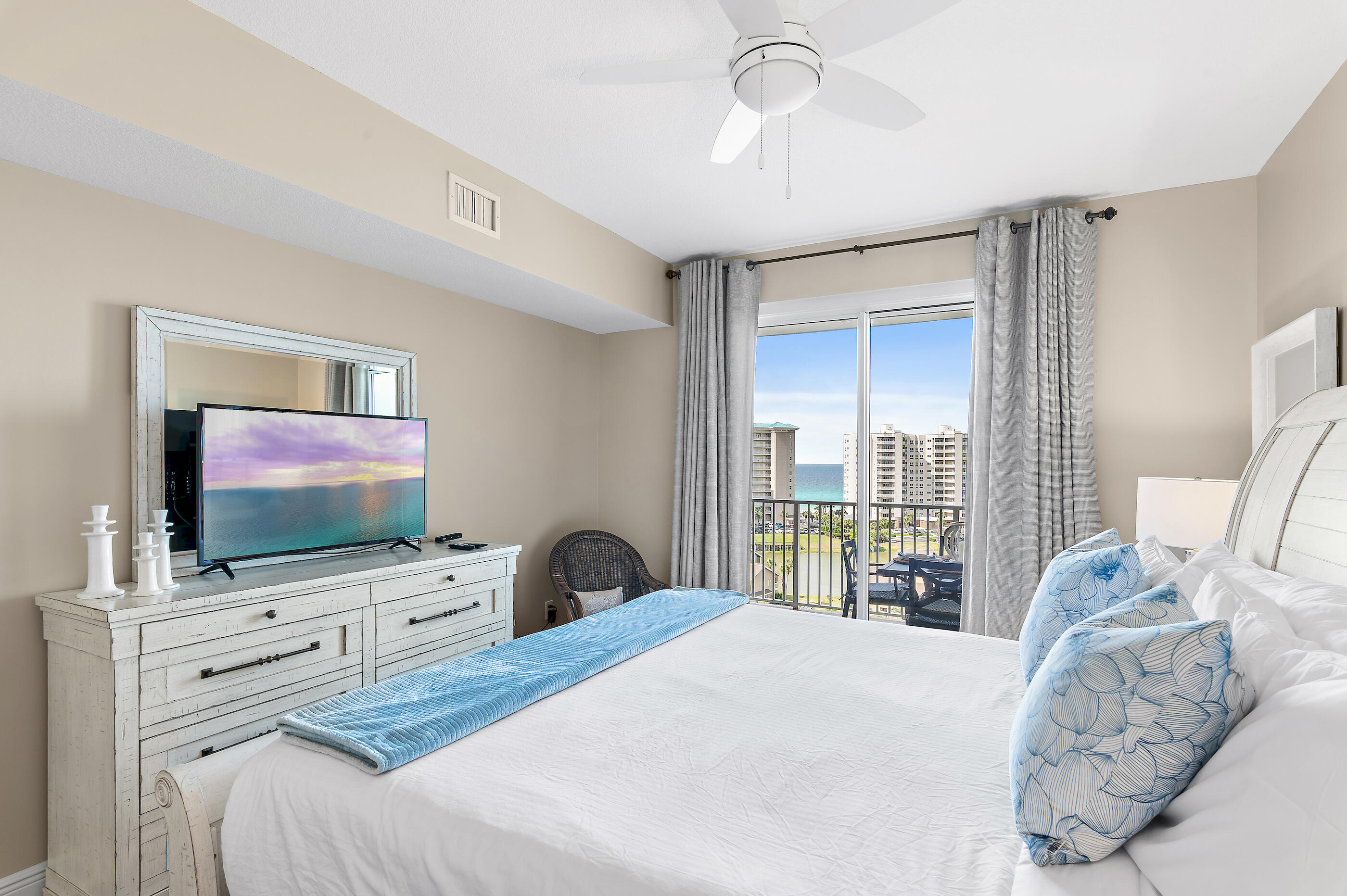 ARIEL DUNES II - Residential