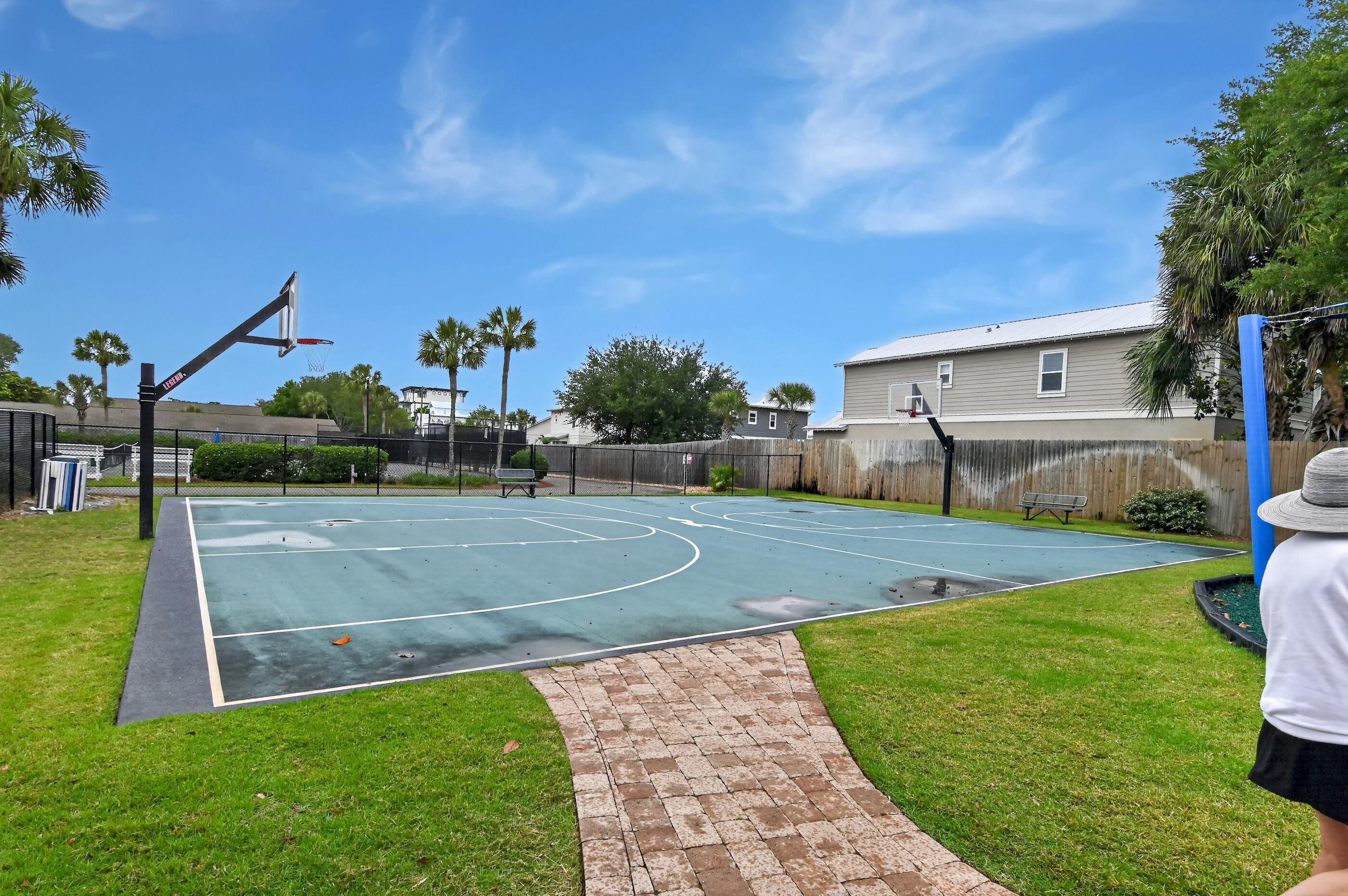ARIEL DUNES II - Residential