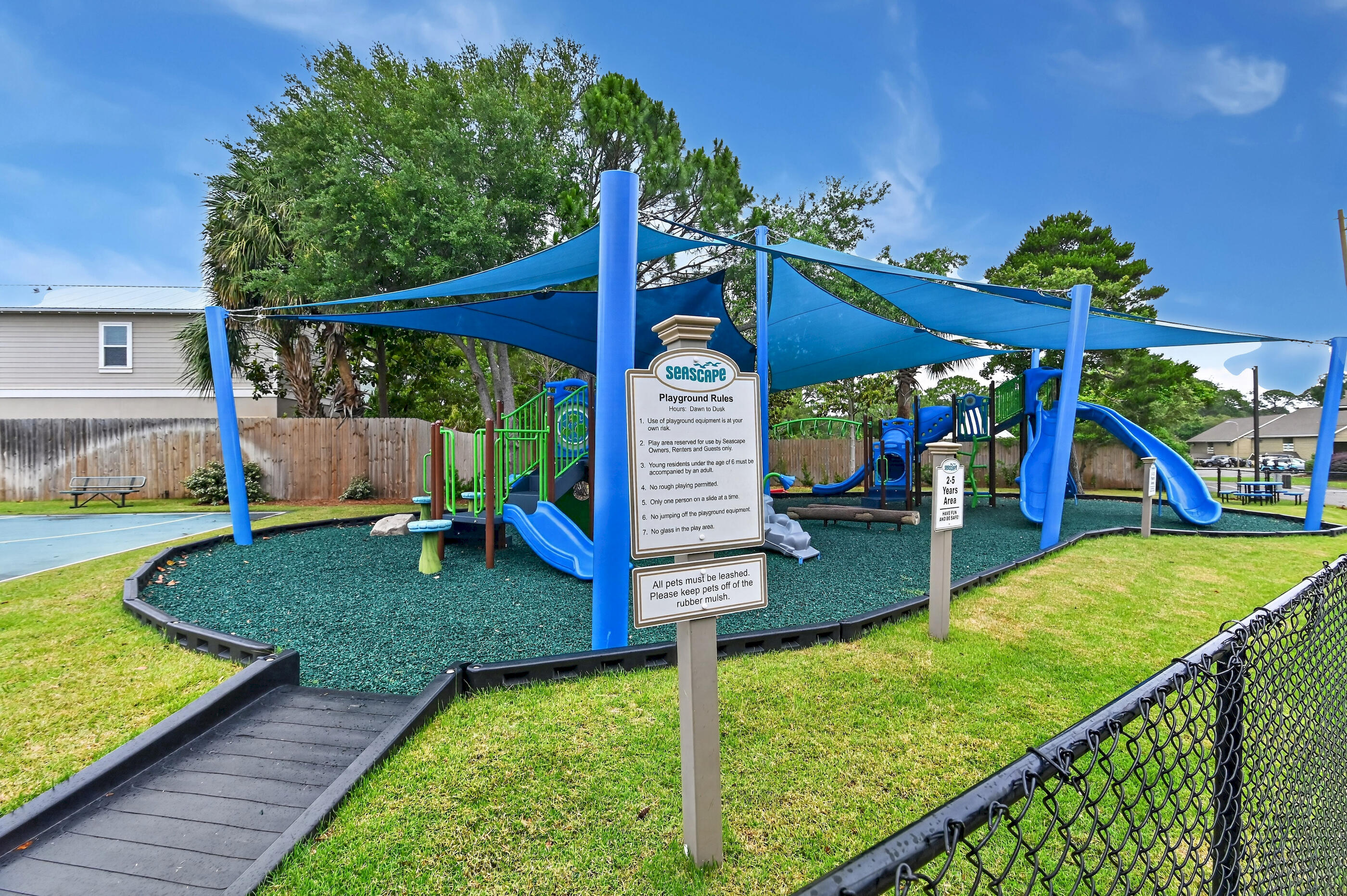 ARIEL DUNES II - Residential