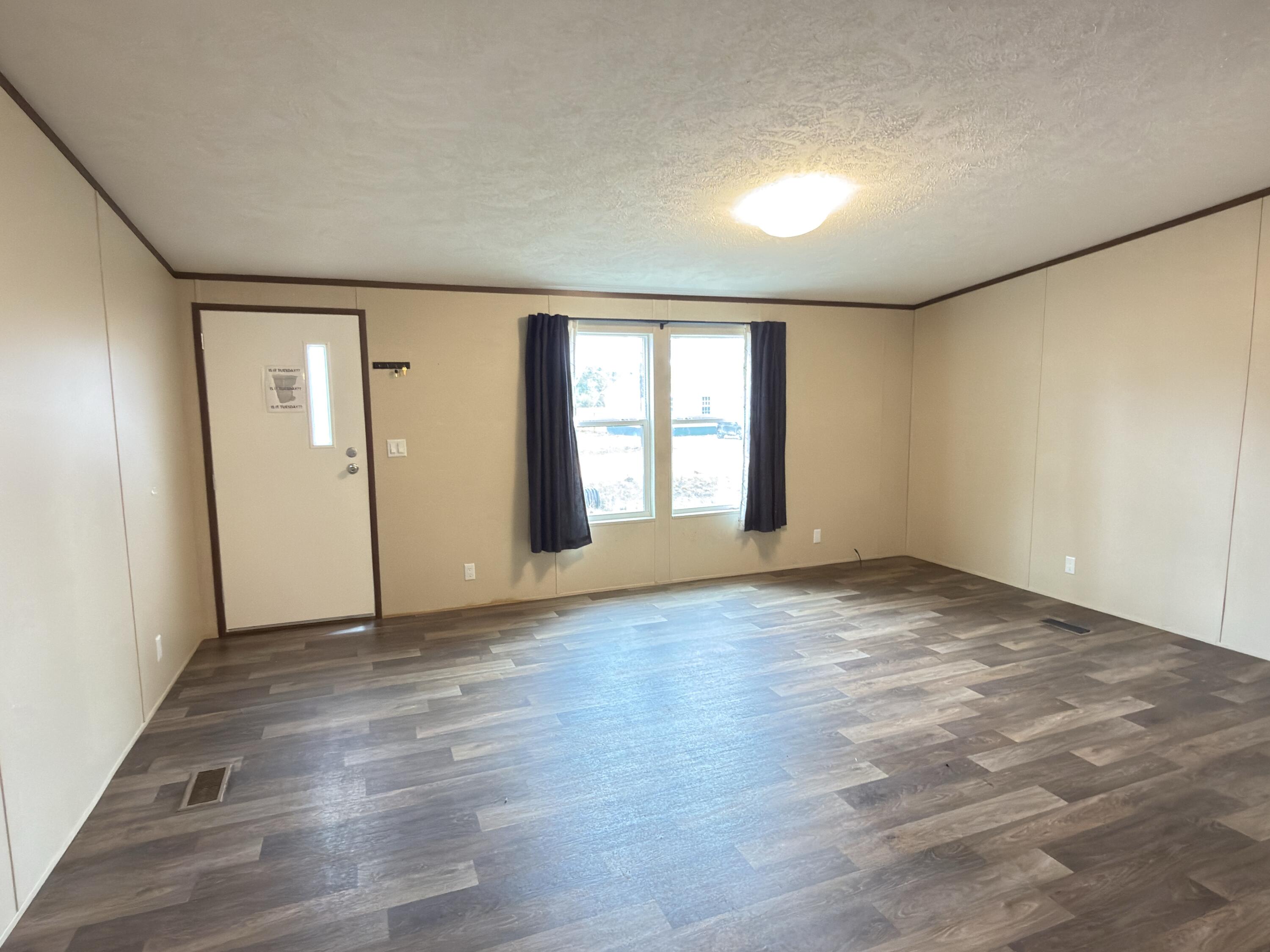 OAKWOOD HILLS UNIT 3 - Residential