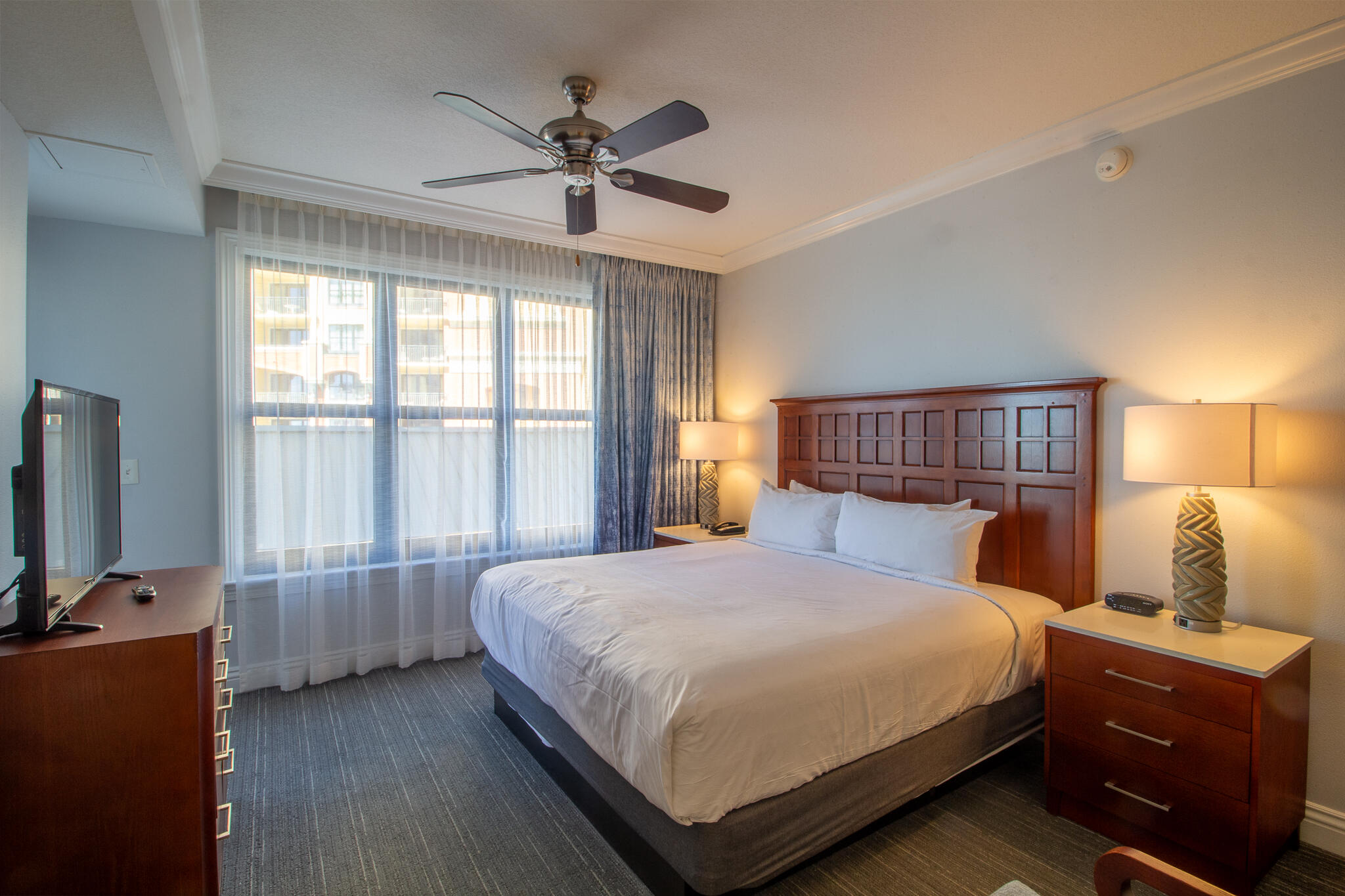 EMERALD GRANDE - Residential