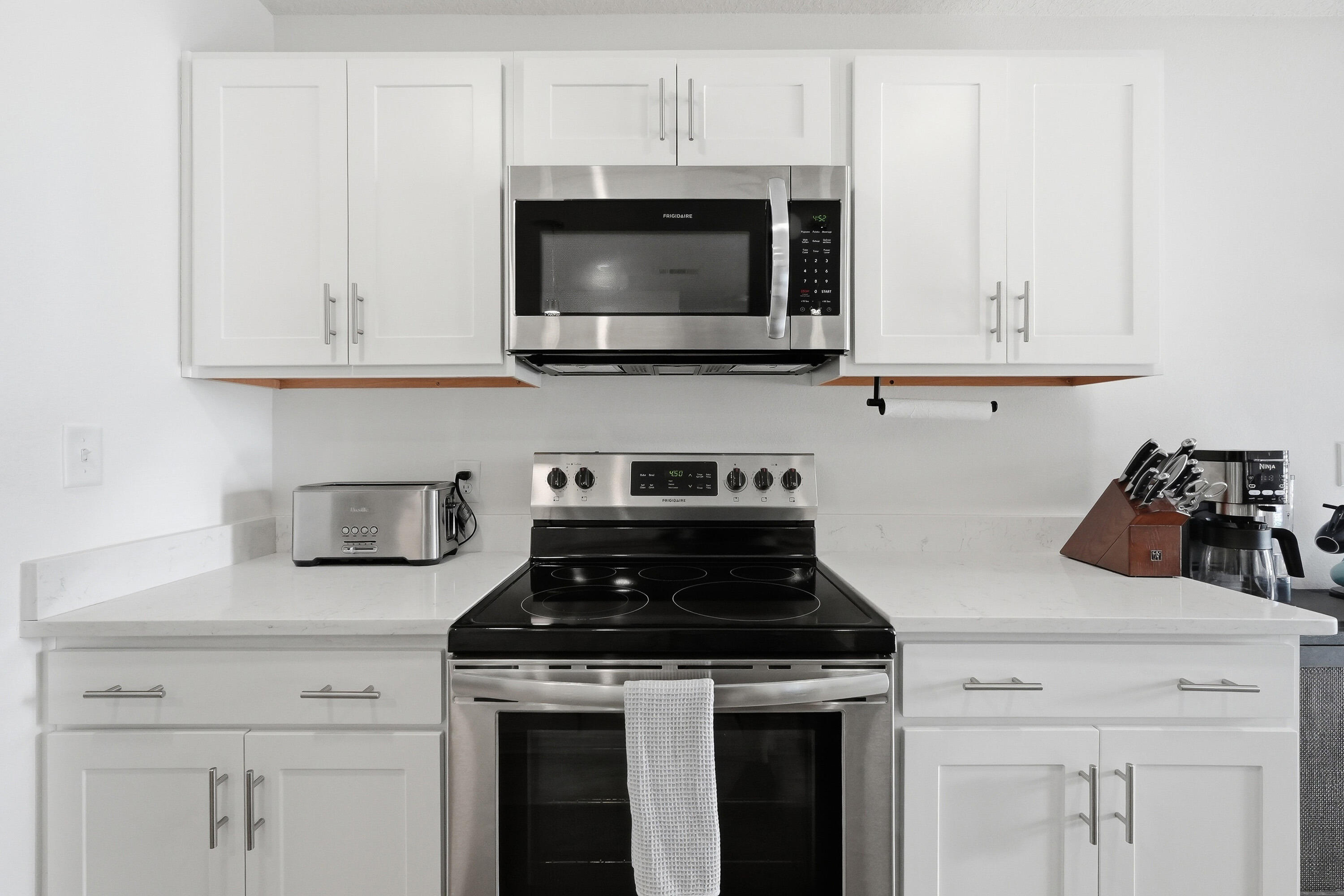 PARTRIDGE HILLS - Residential