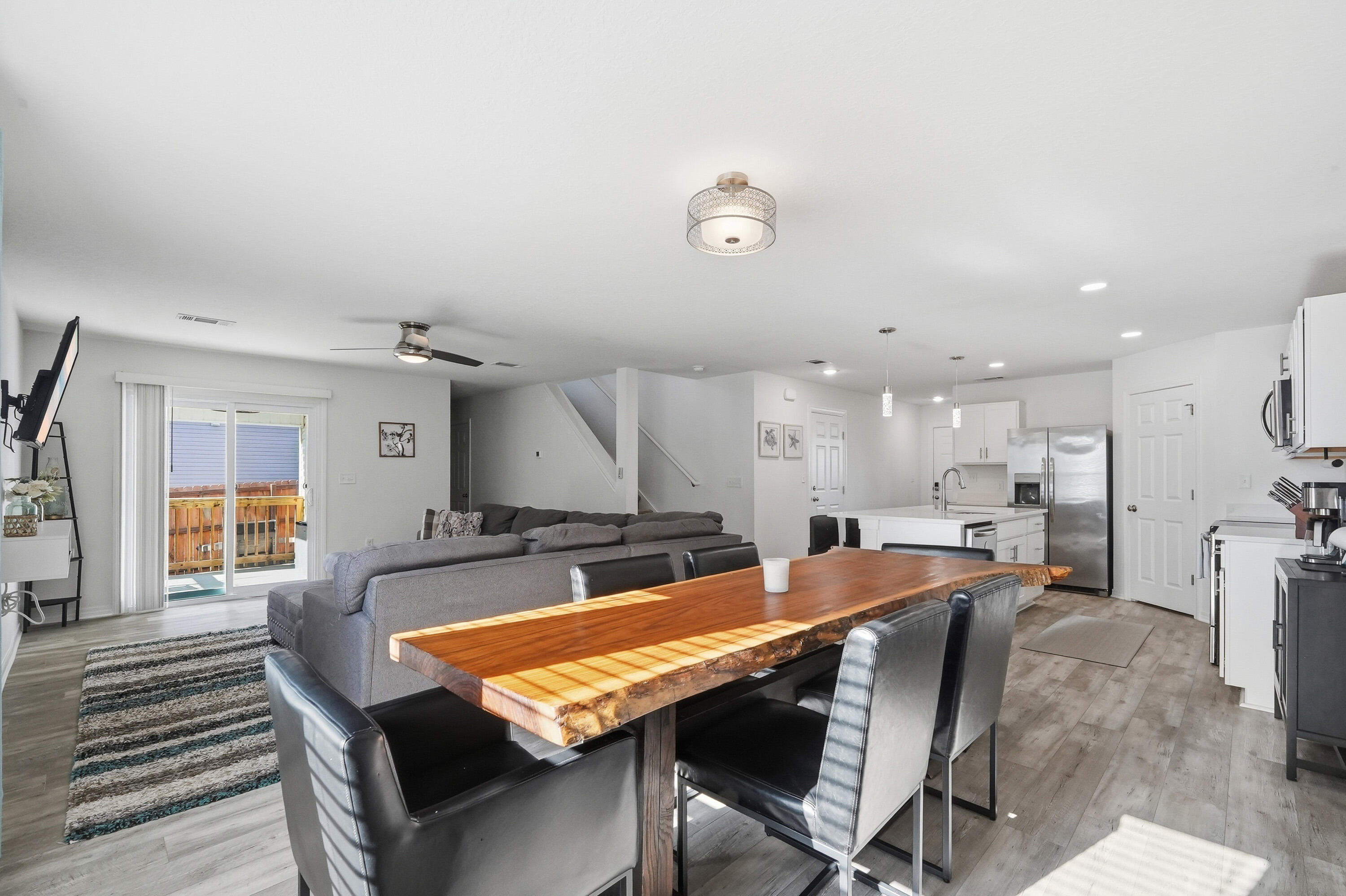 PARTRIDGE HILLS - Residential