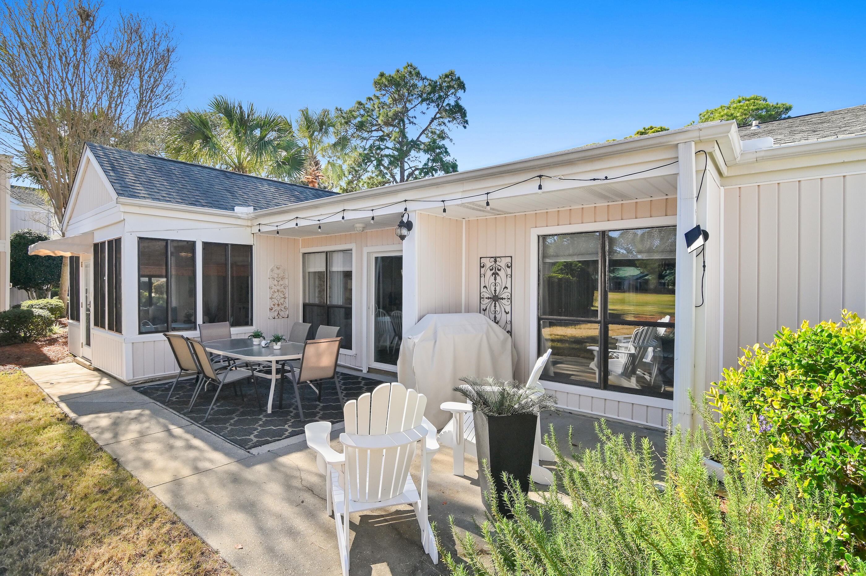 SANDPIPER VILLAGE - Residential