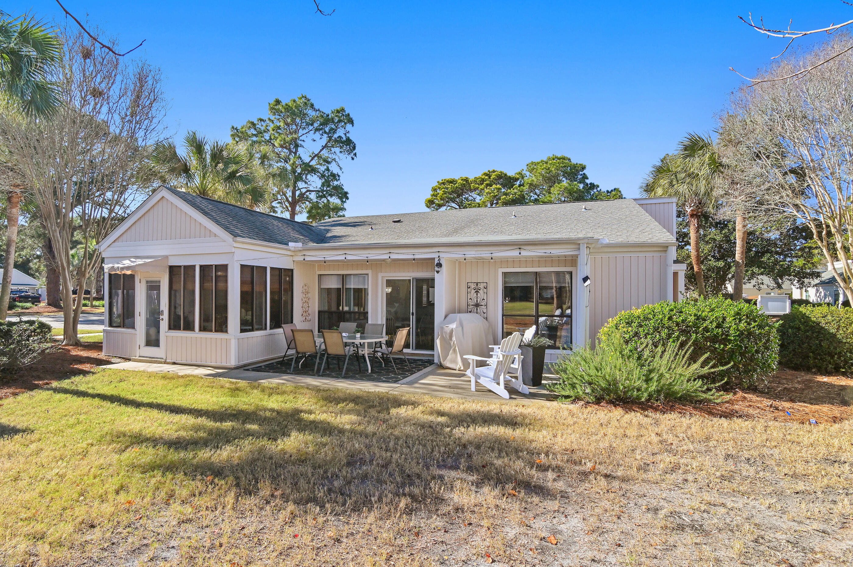 SANDPIPER VILLAGE - Residential