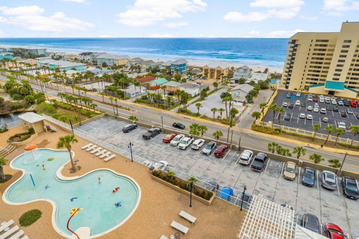 Laketown Wharf - Residential