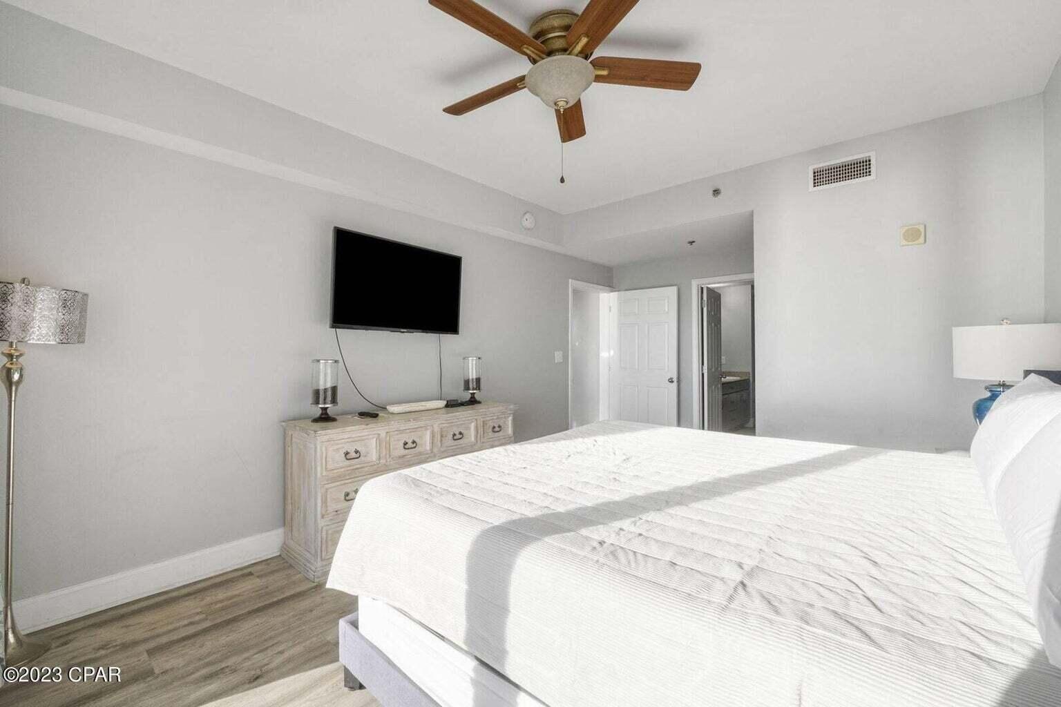 Laketown Wharf - Residential