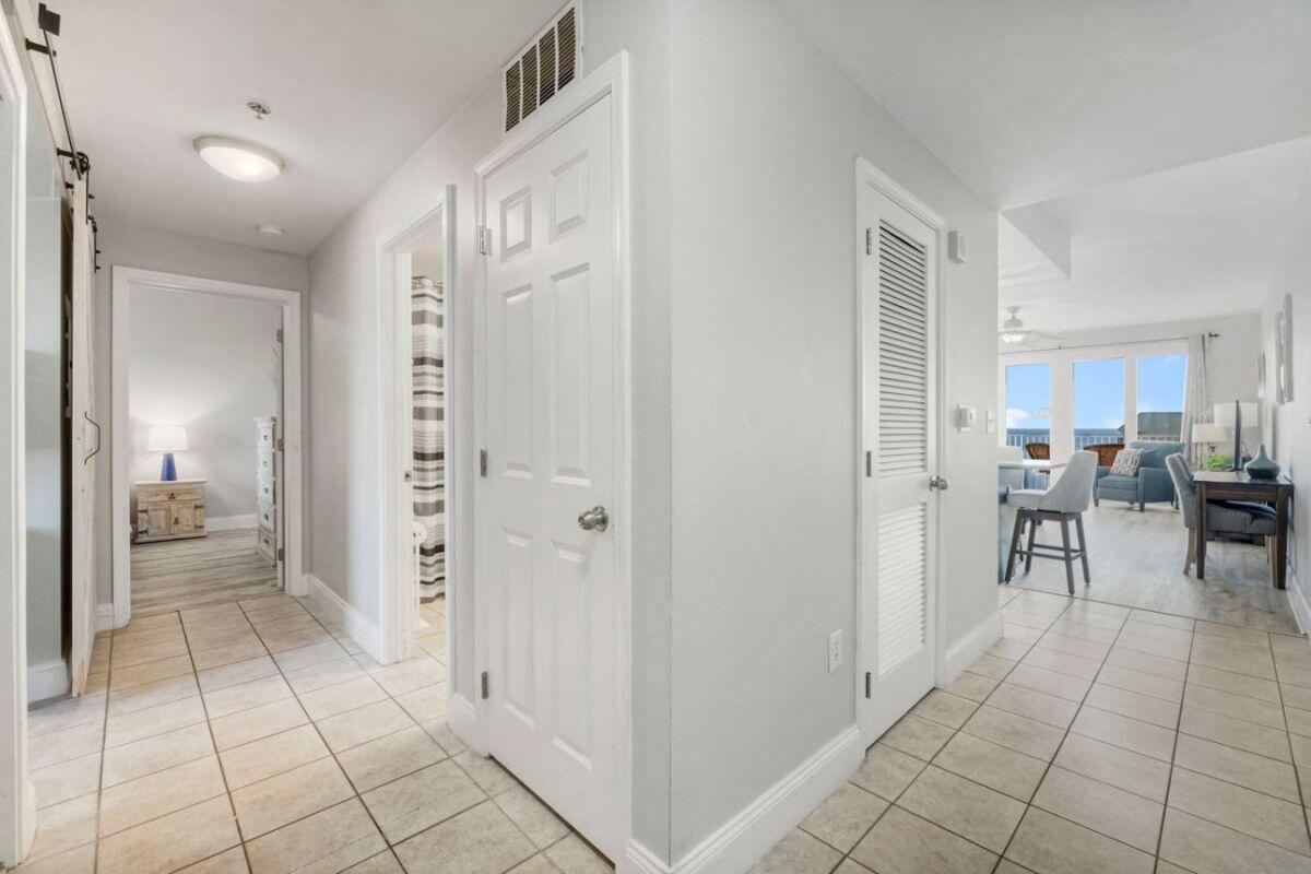 Laketown Wharf - Residential