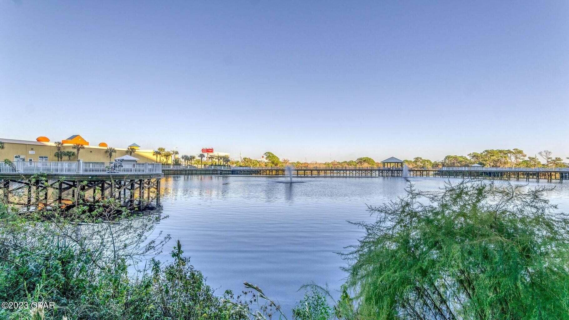 Laketown Wharf - Residential