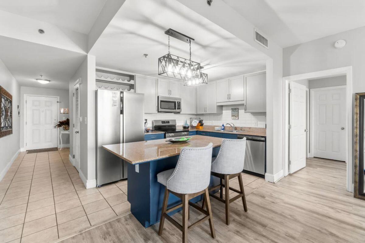 Laketown Wharf - Residential