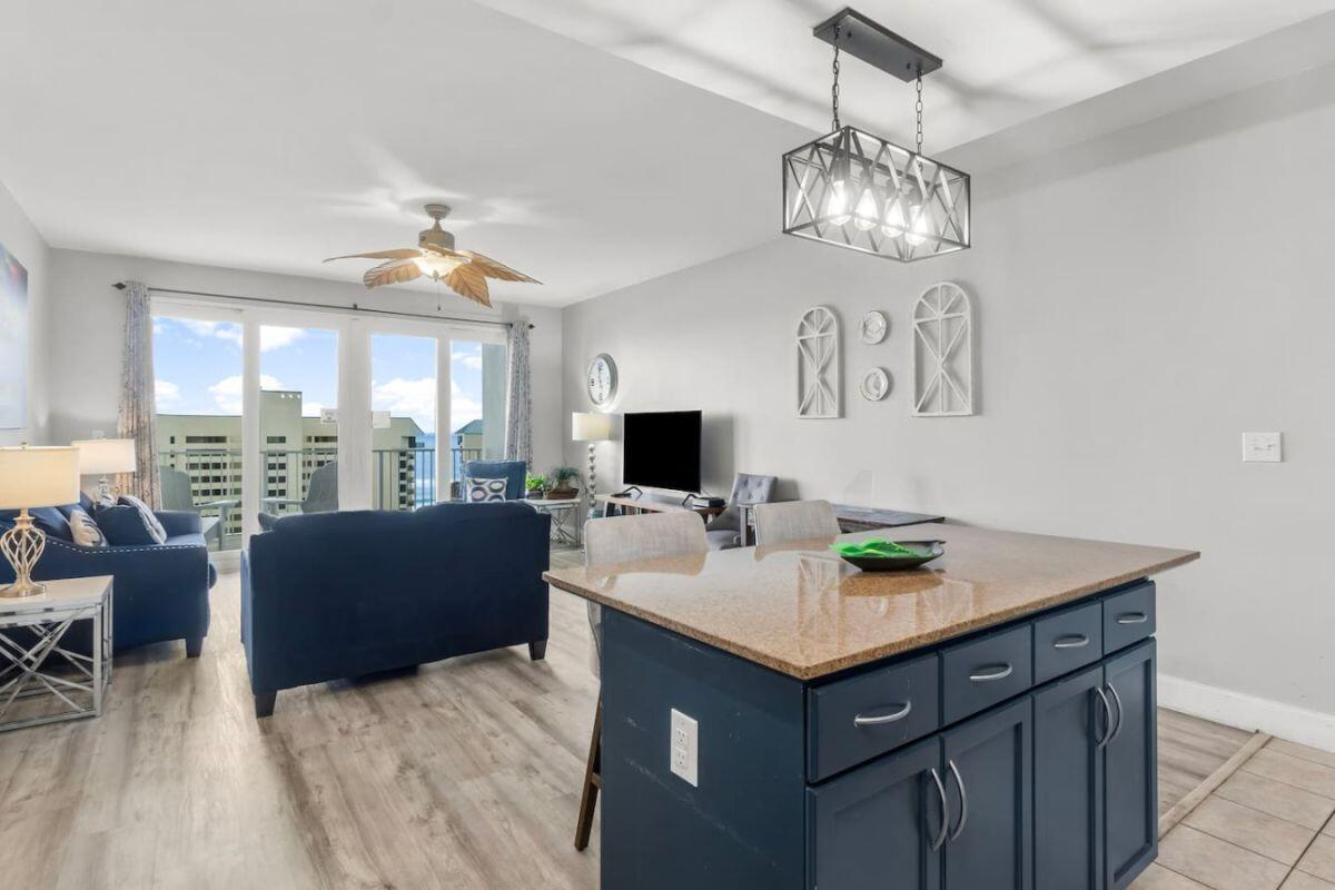 Laketown Wharf - Residential