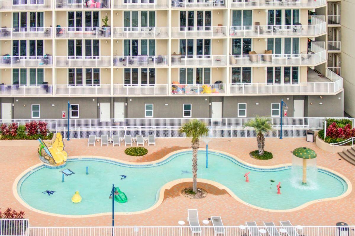 Laketown Wharf - Residential