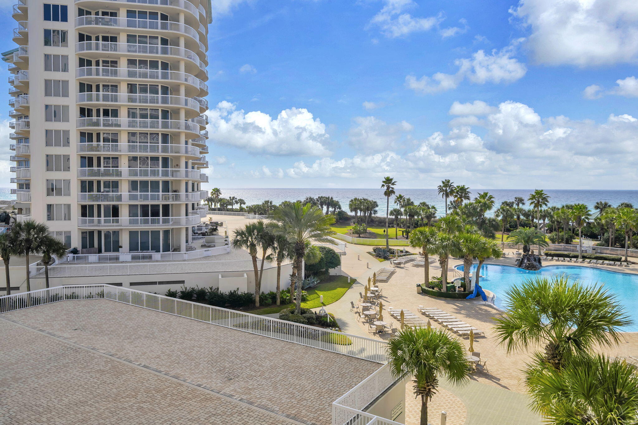 ST CROIX AT SILVER SHELLS - Residential