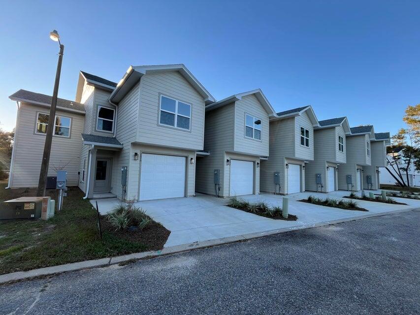 HIDDEN BAY VILLAGE - Residential Lease