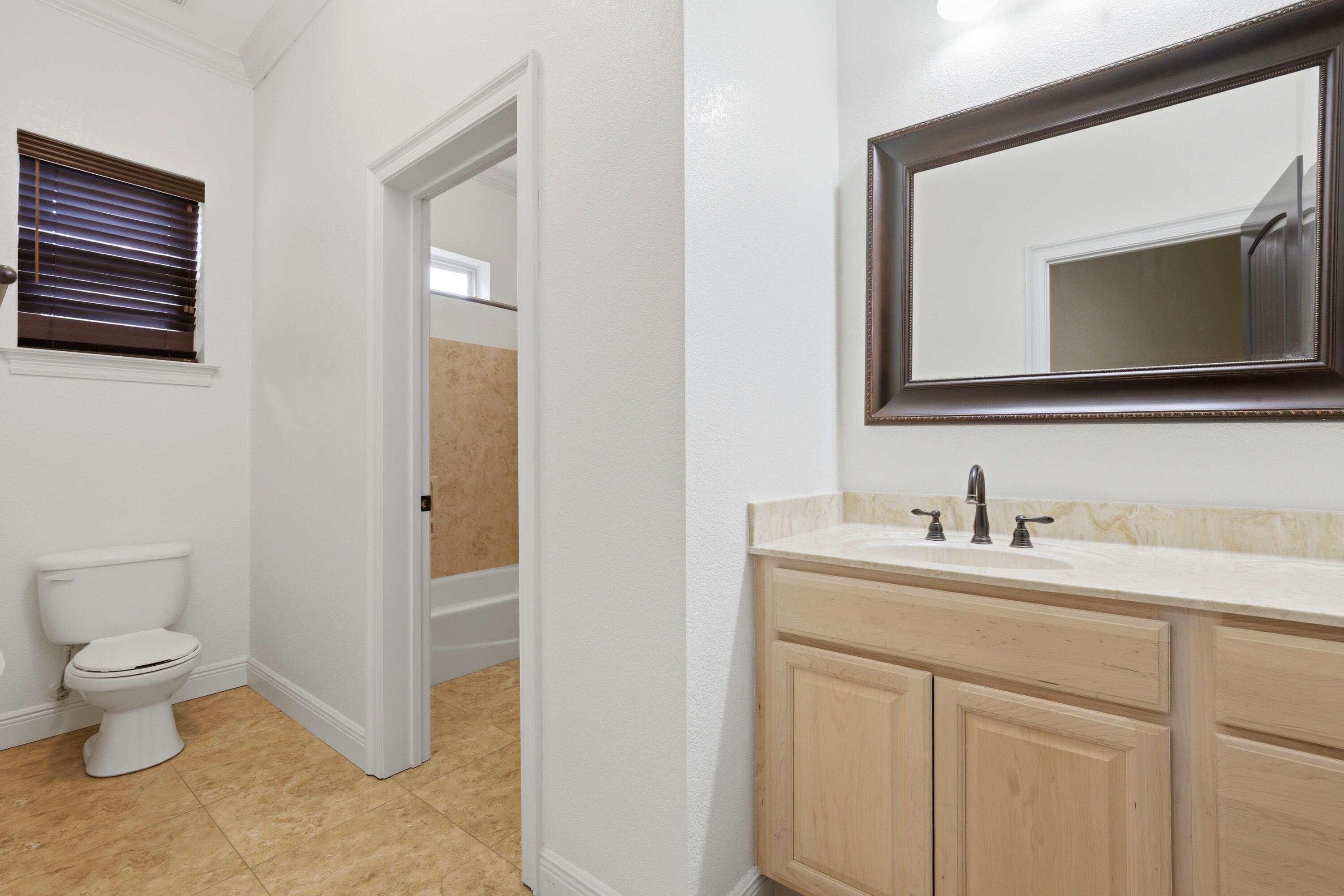 HOLLEY BY THE SEA - Residential