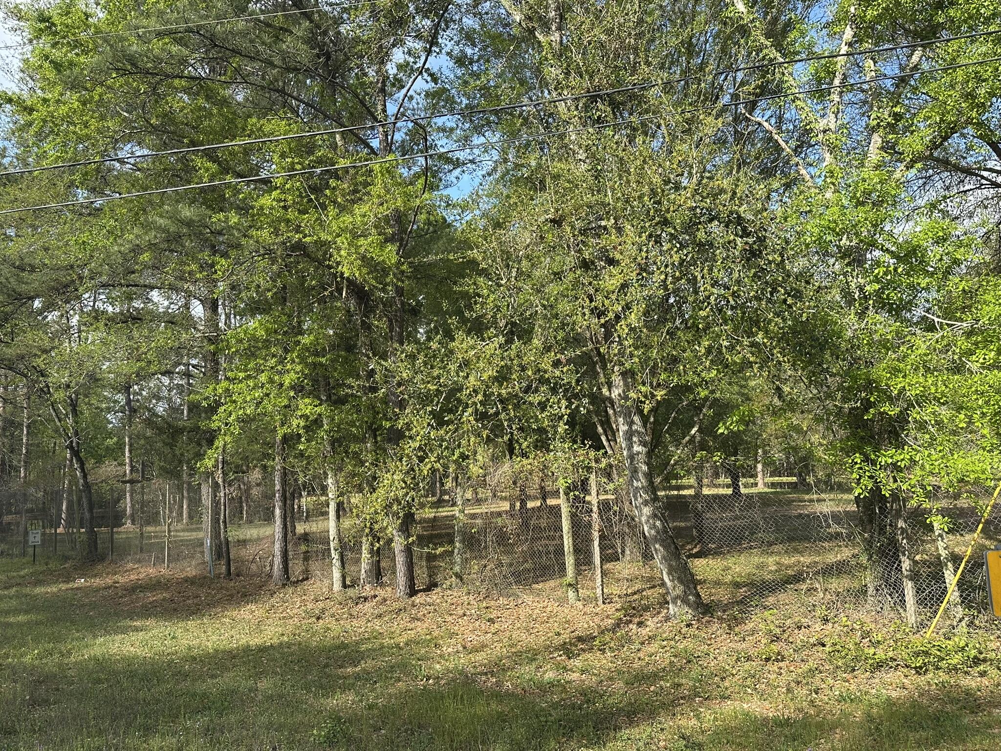 METES & BOUNDS - Land