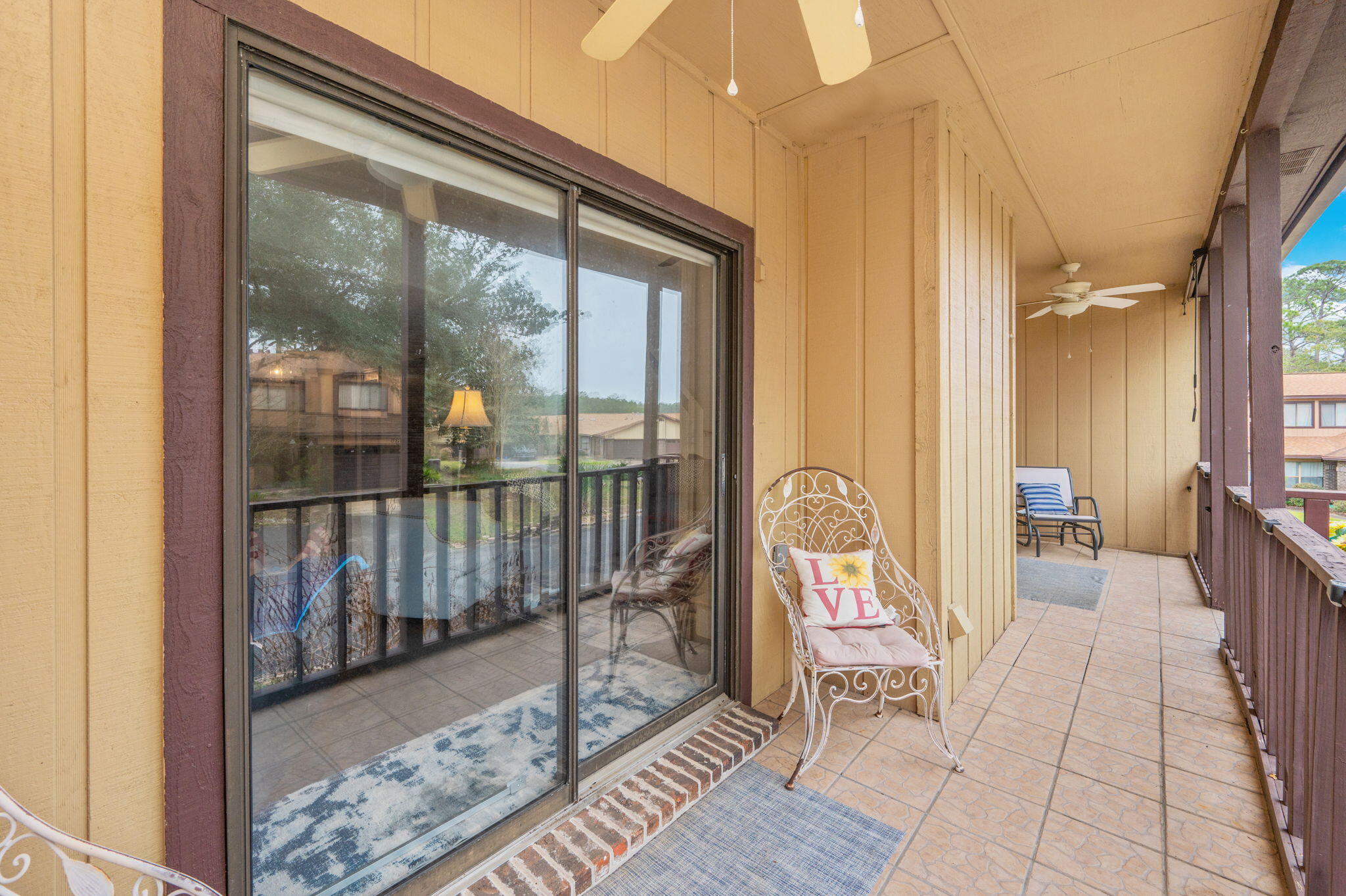 HIDDEN COVE T/H - Residential