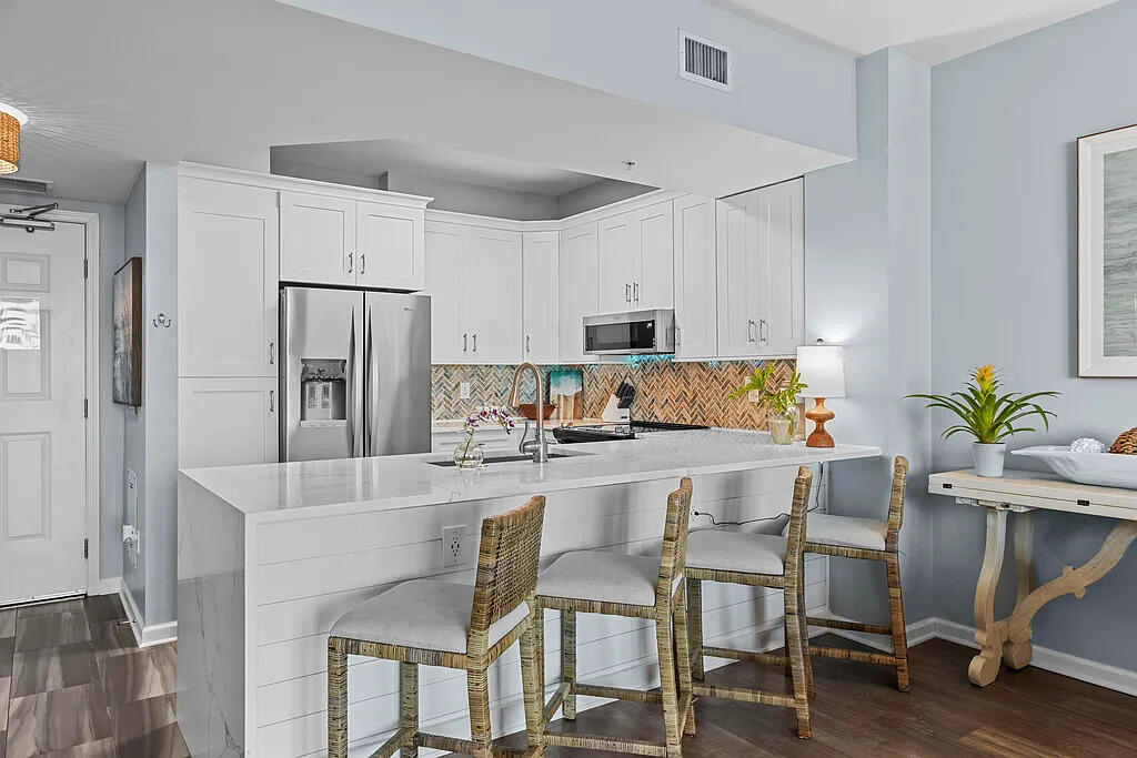 THE PALMS OF DESTIN - Residential