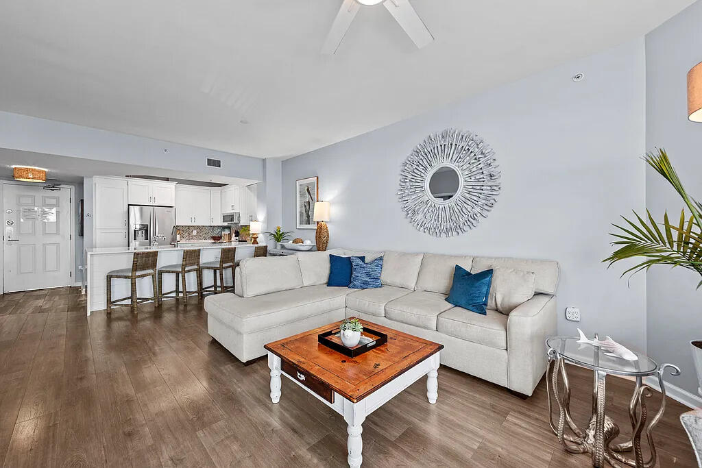 THE PALMS OF DESTIN - Residential